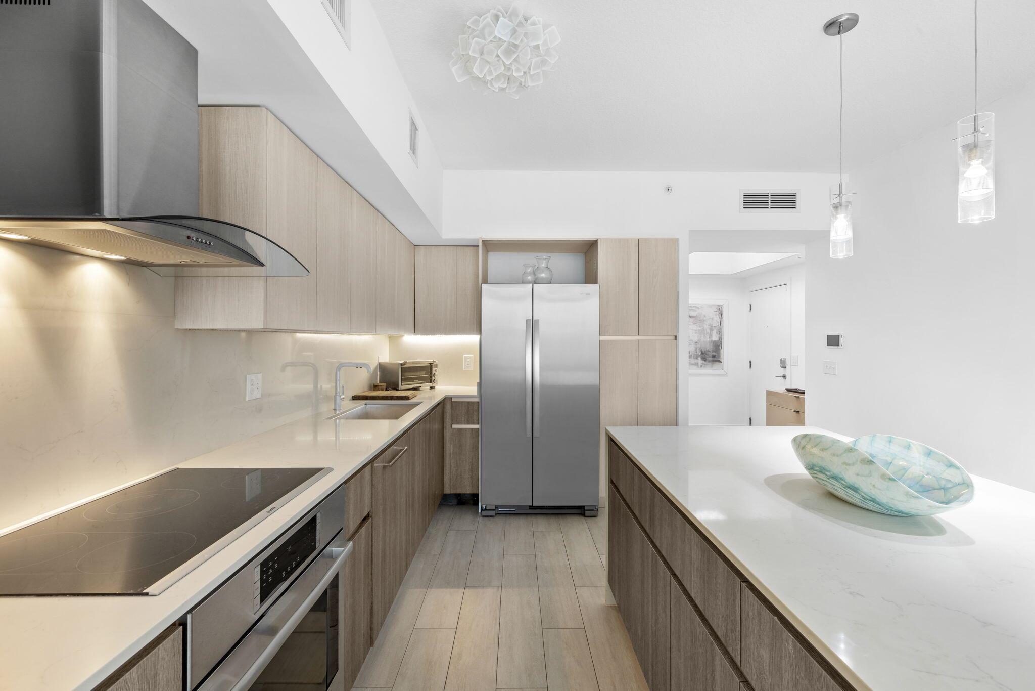 111 SE 1st Avenue Unit: Ph-509