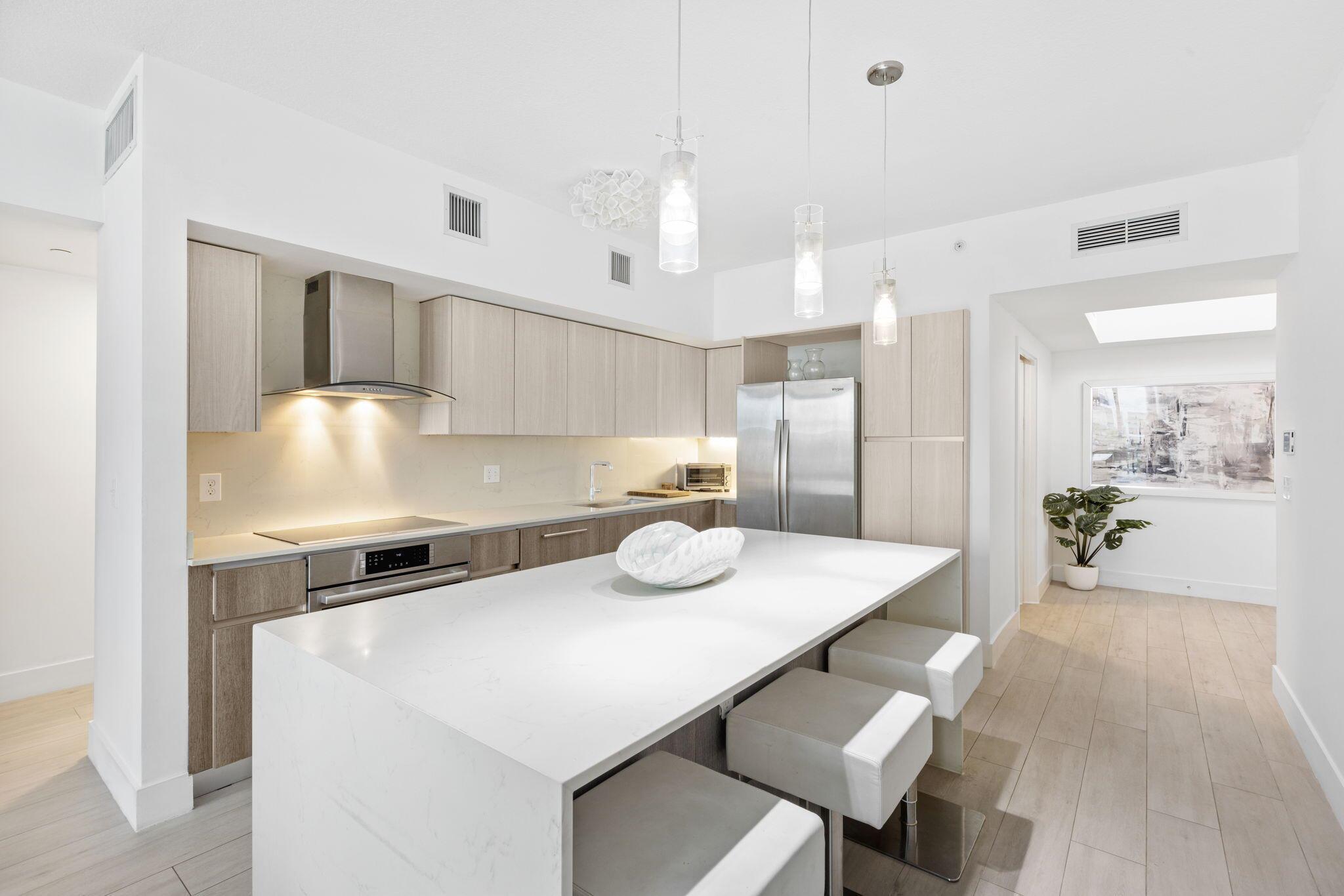 111 SE 1st Avenue Unit: Ph-509