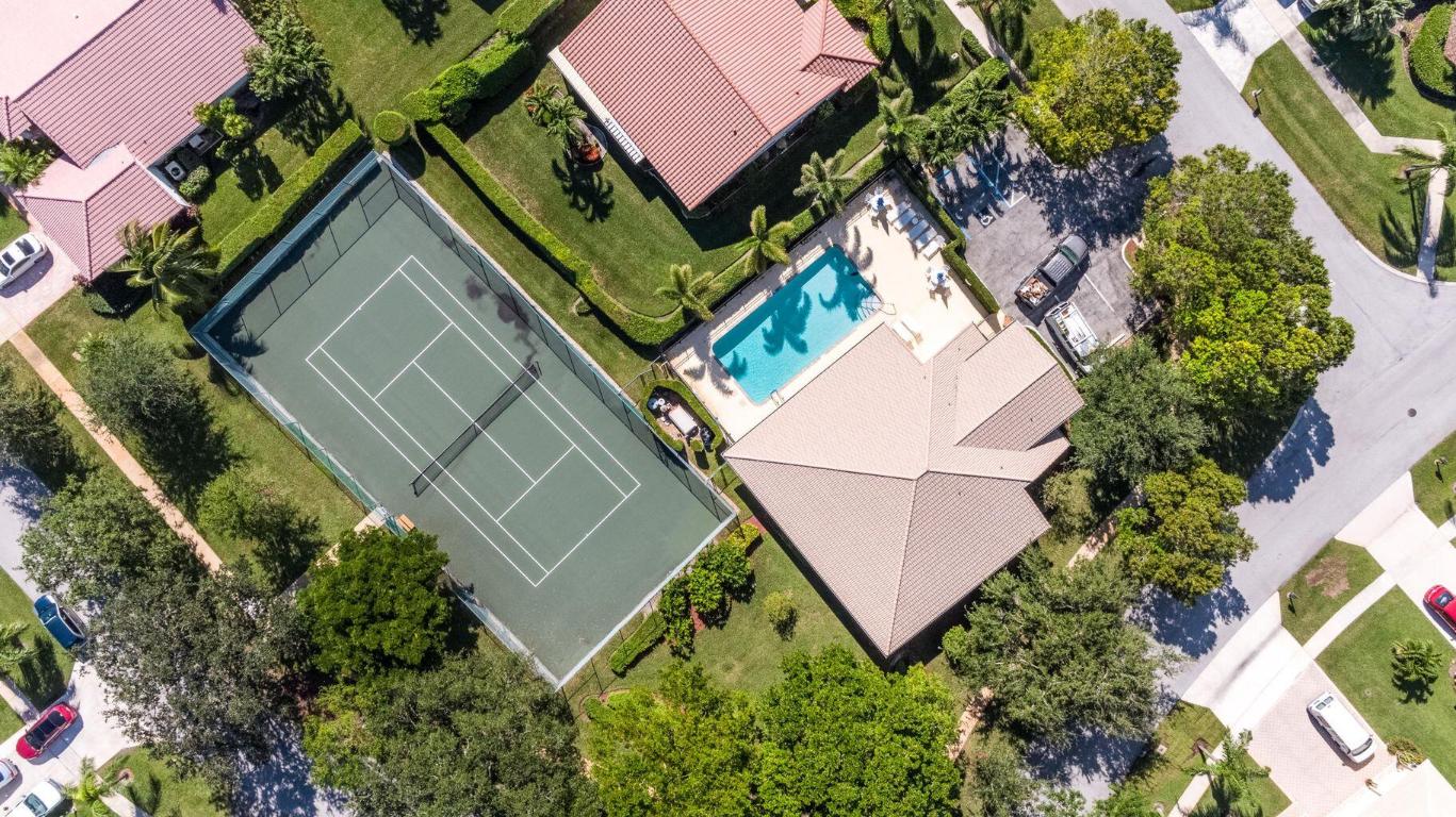 5657 Aspen Ridge Circle