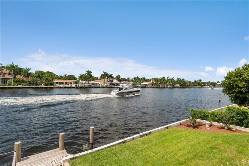 615 S Riverside Drive Unit: 10