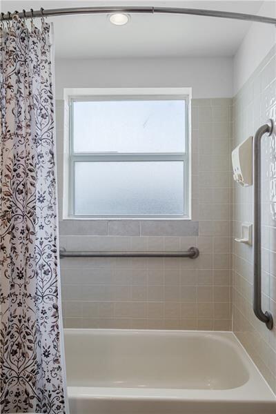 615 S Riverside Drive Unit: 10