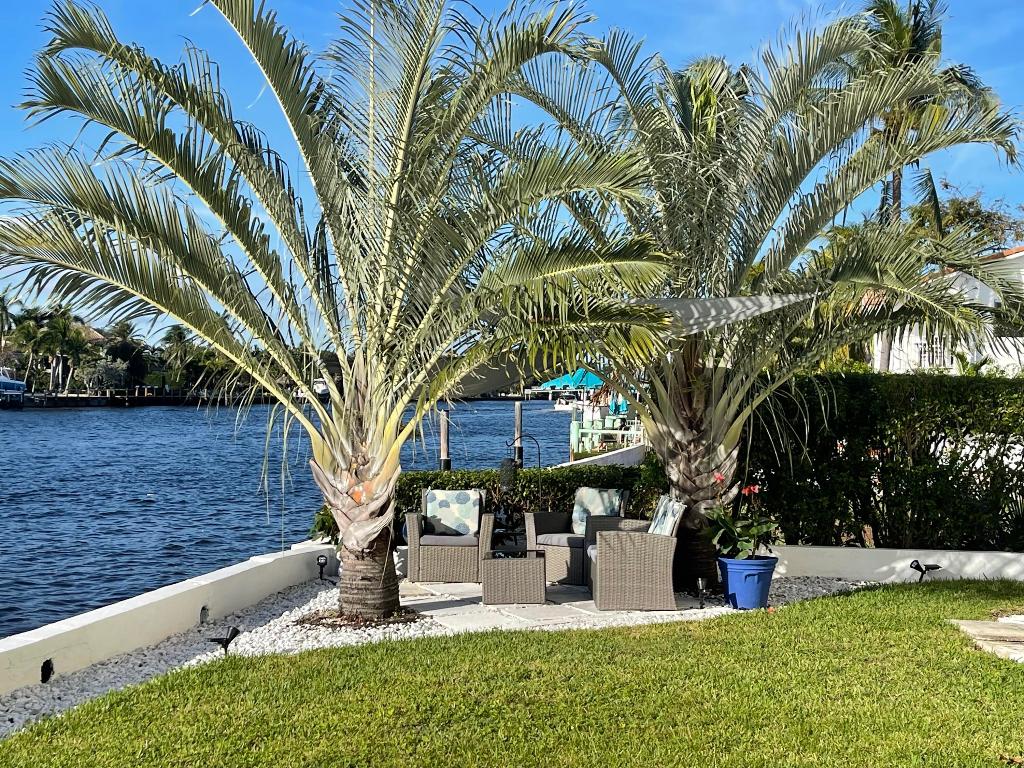 615 S Riverside Drive Unit: 10