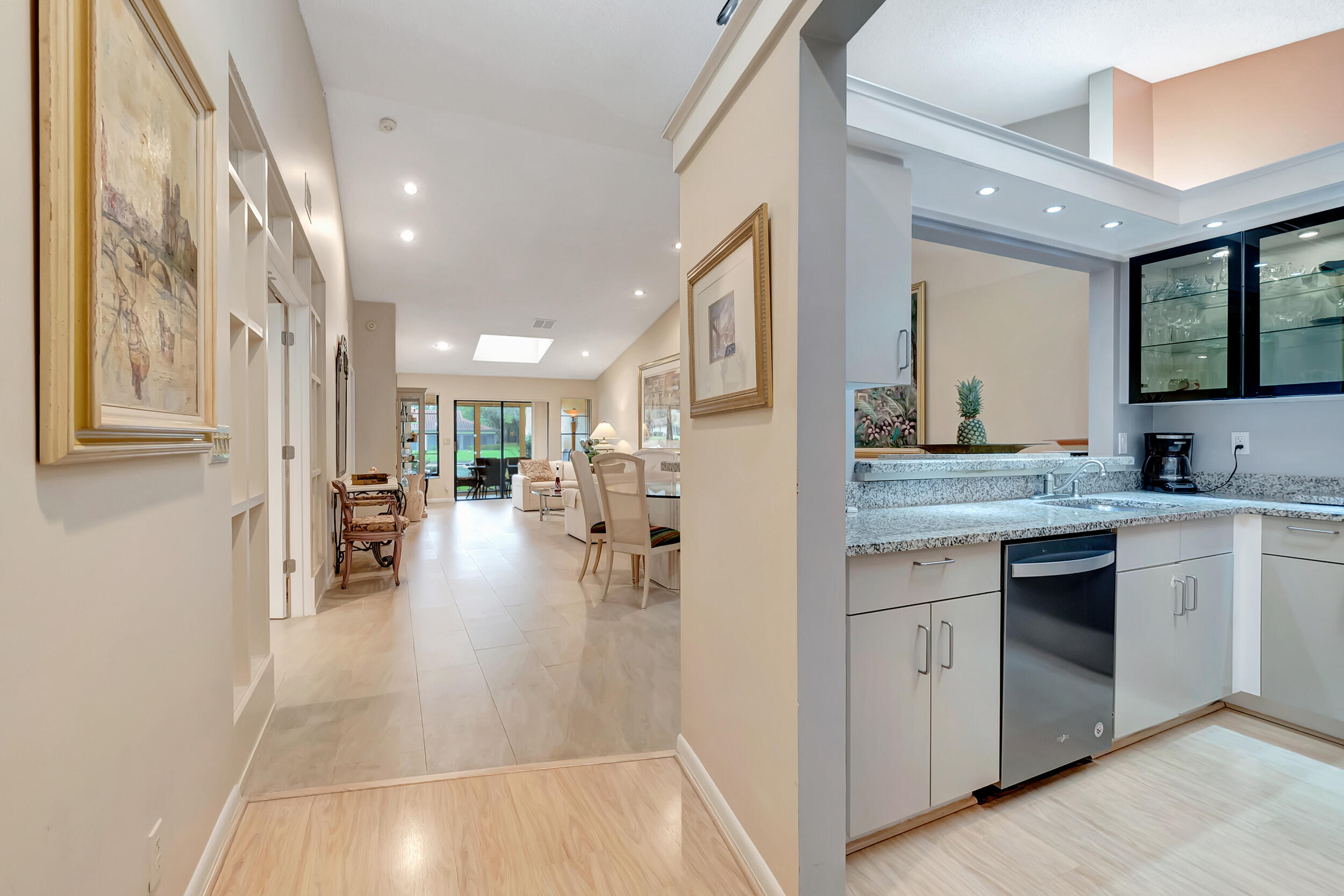 5920 Autumn Lake Lane Unit: A