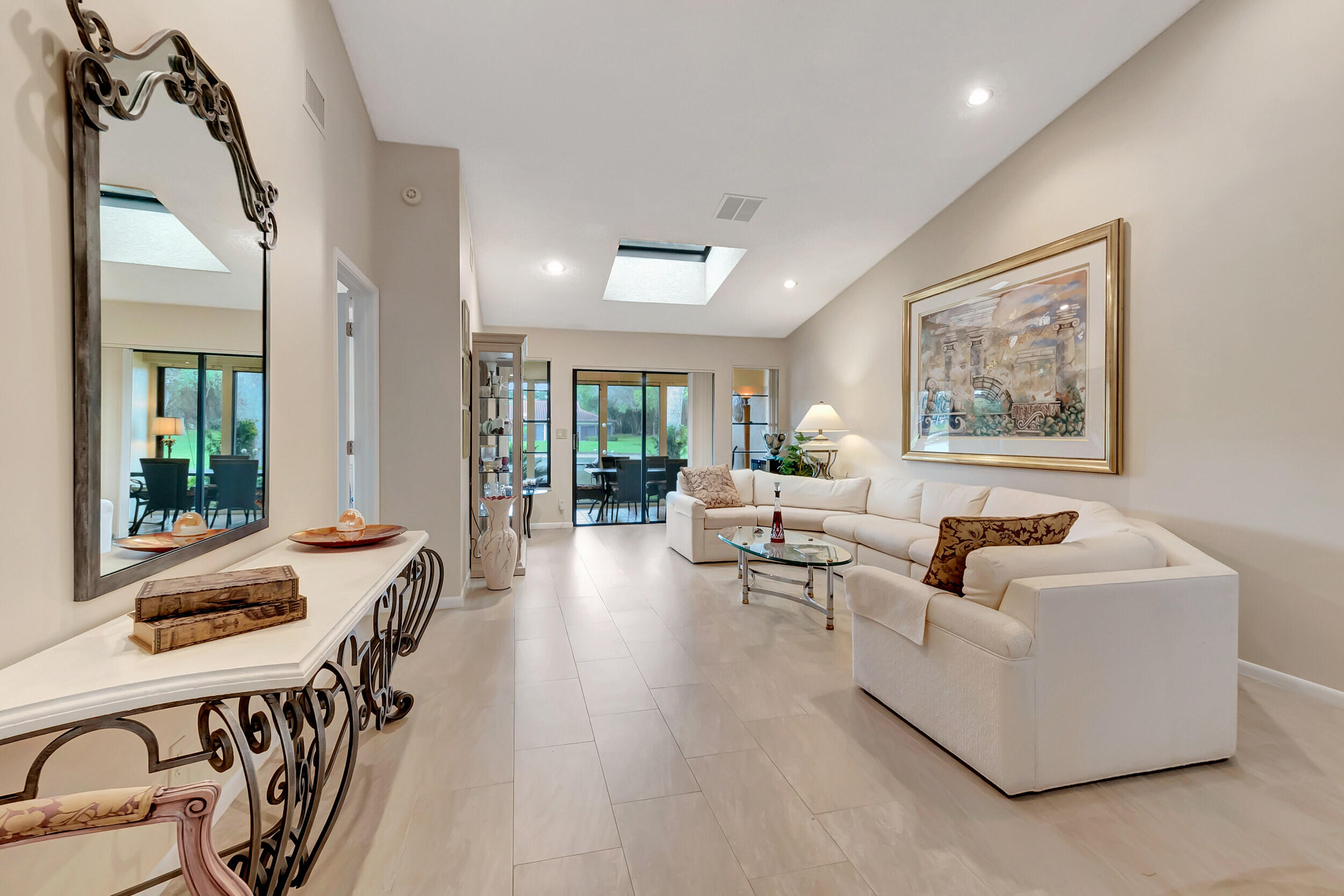 5920 Autumn Lake Lane Unit: A