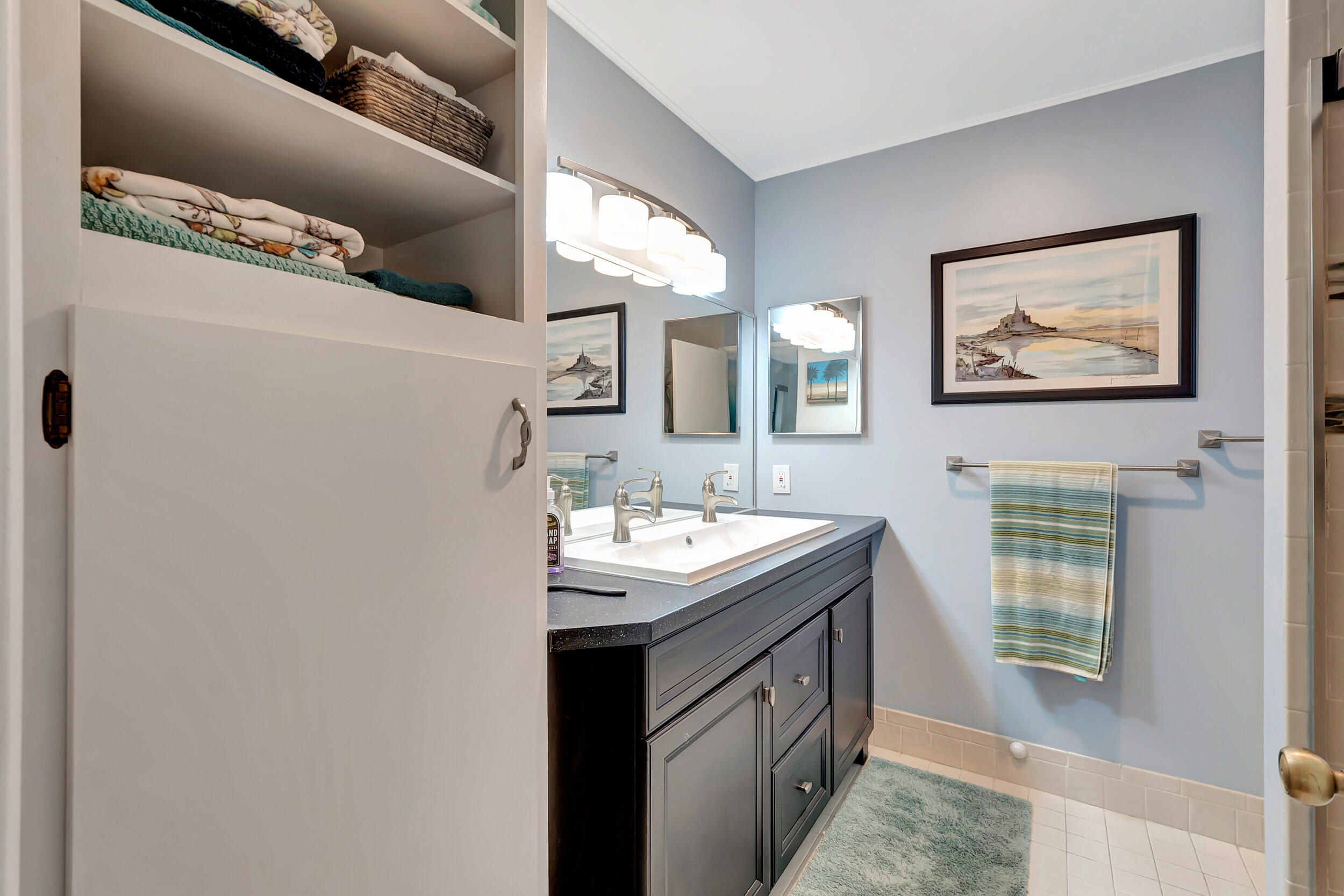 5920 Autumn Lake Lane Unit: A