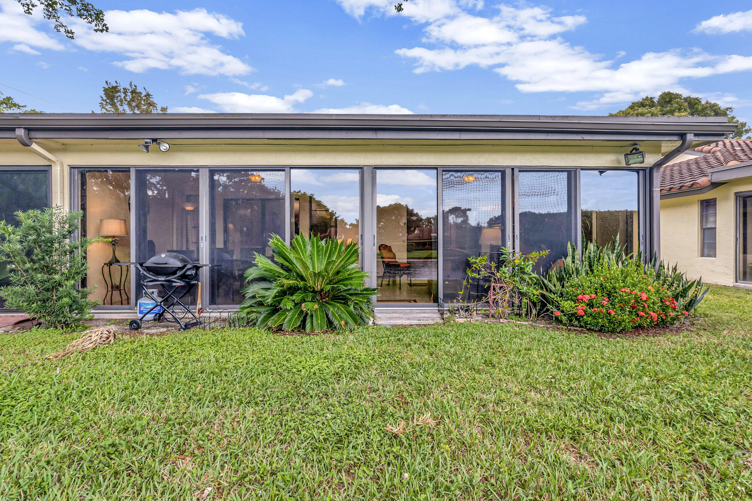 5920 Autumn Lake Lane Unit: A