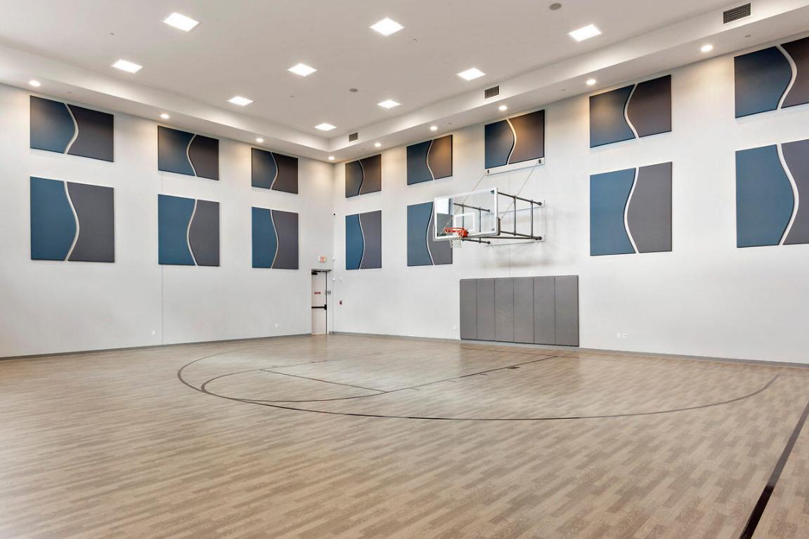 13822 Moss Agate Avenue