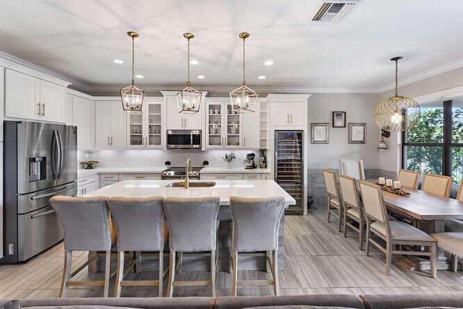 13822 Moss Agate Avenue