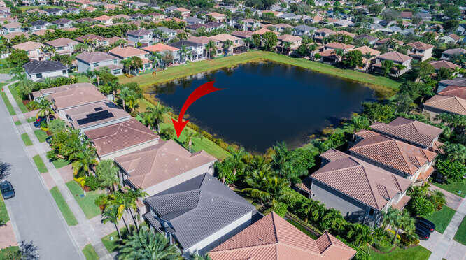 13822 Moss Agate Avenue