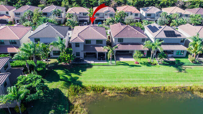 13822 Moss Agate Avenue