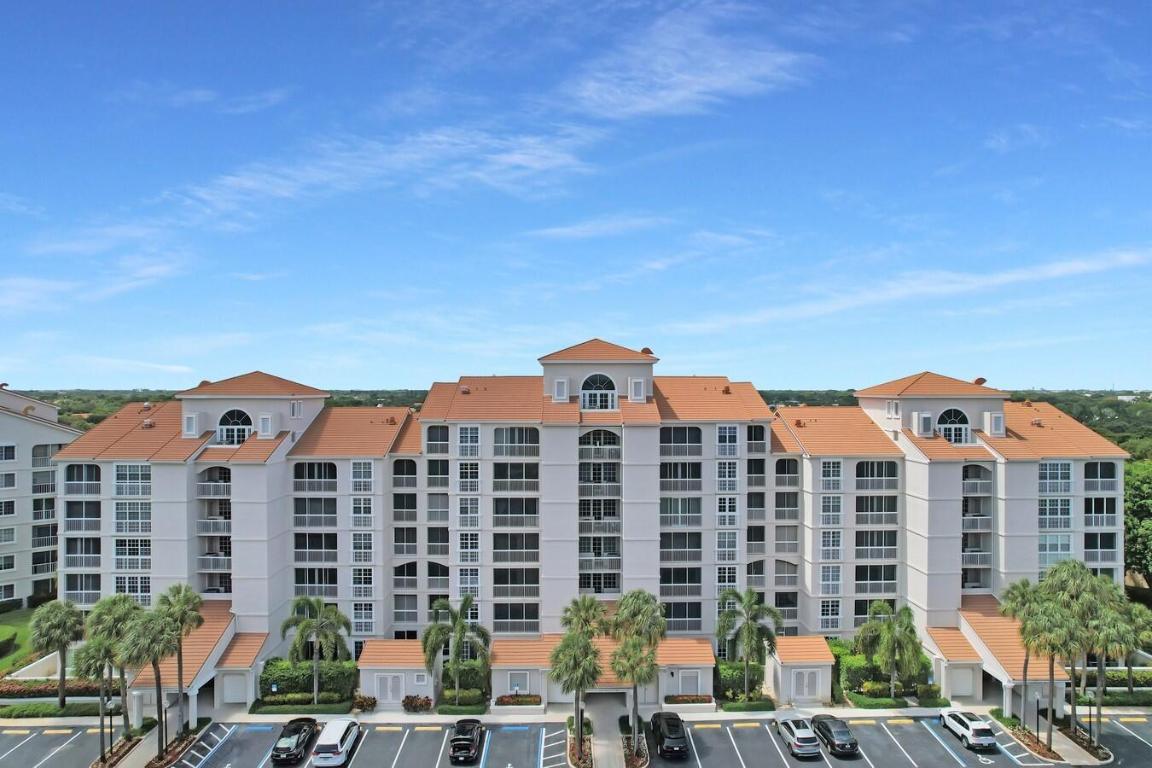 17047 Boca Club Boulevard 162b, Boca Raton Unit: 162b