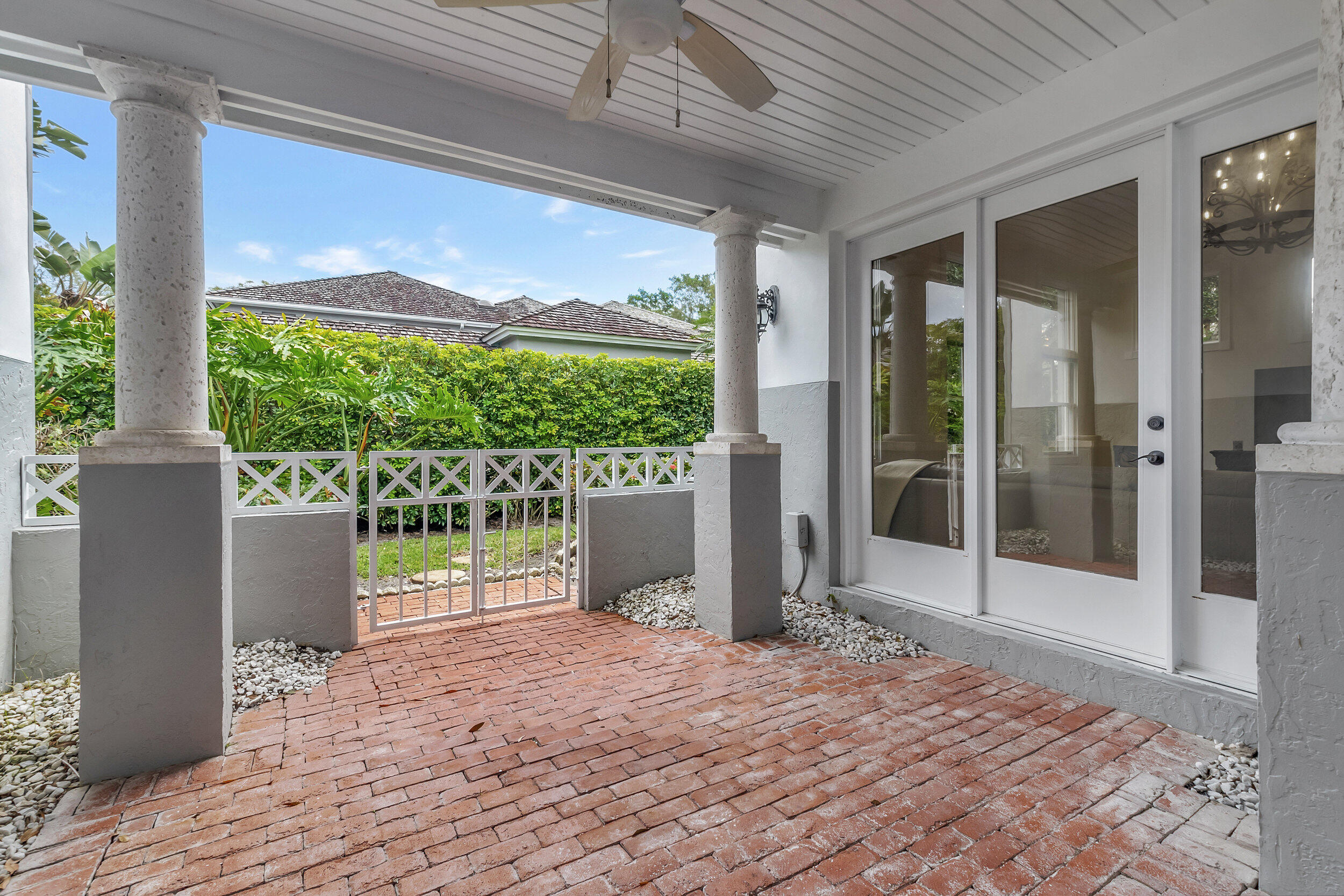 5600 NW 40th Avenue