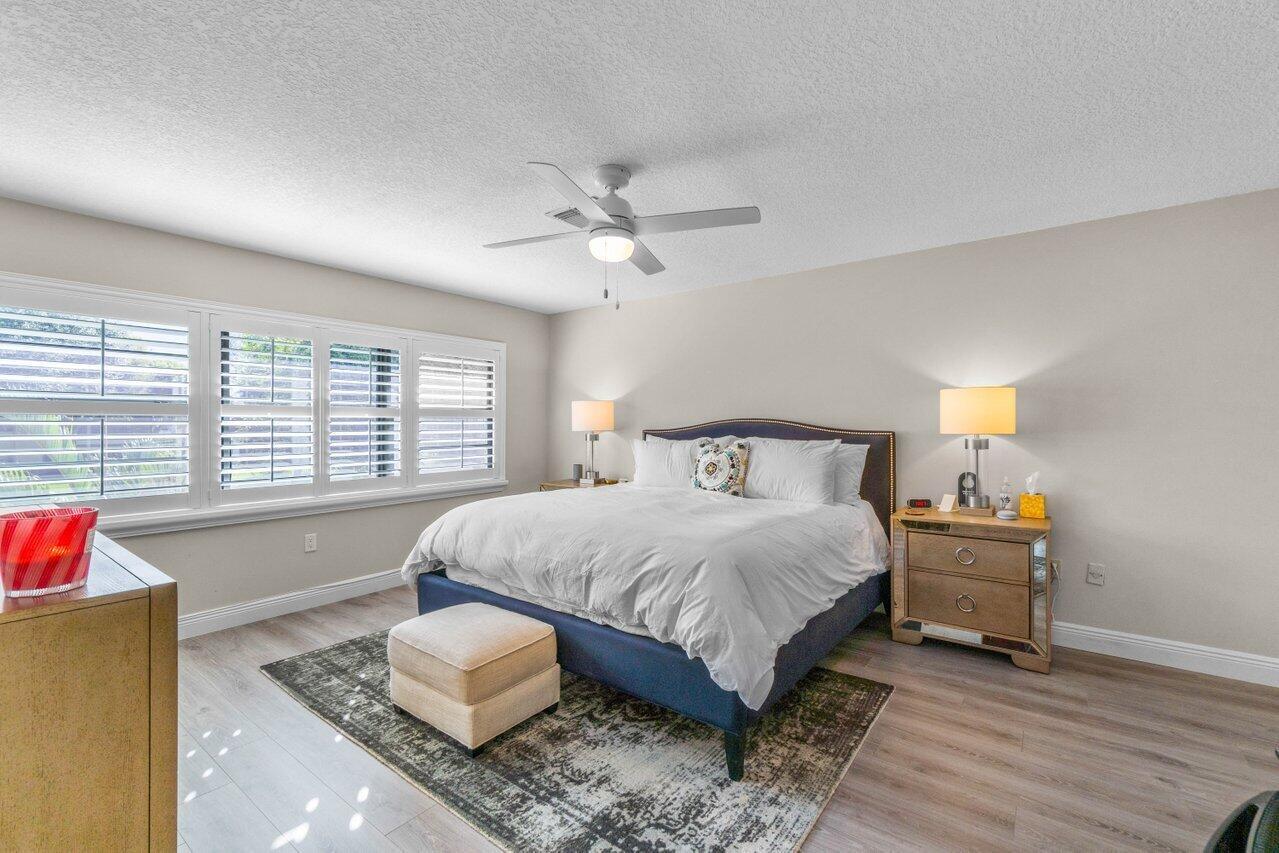 32 Stratford Lane Unit: C