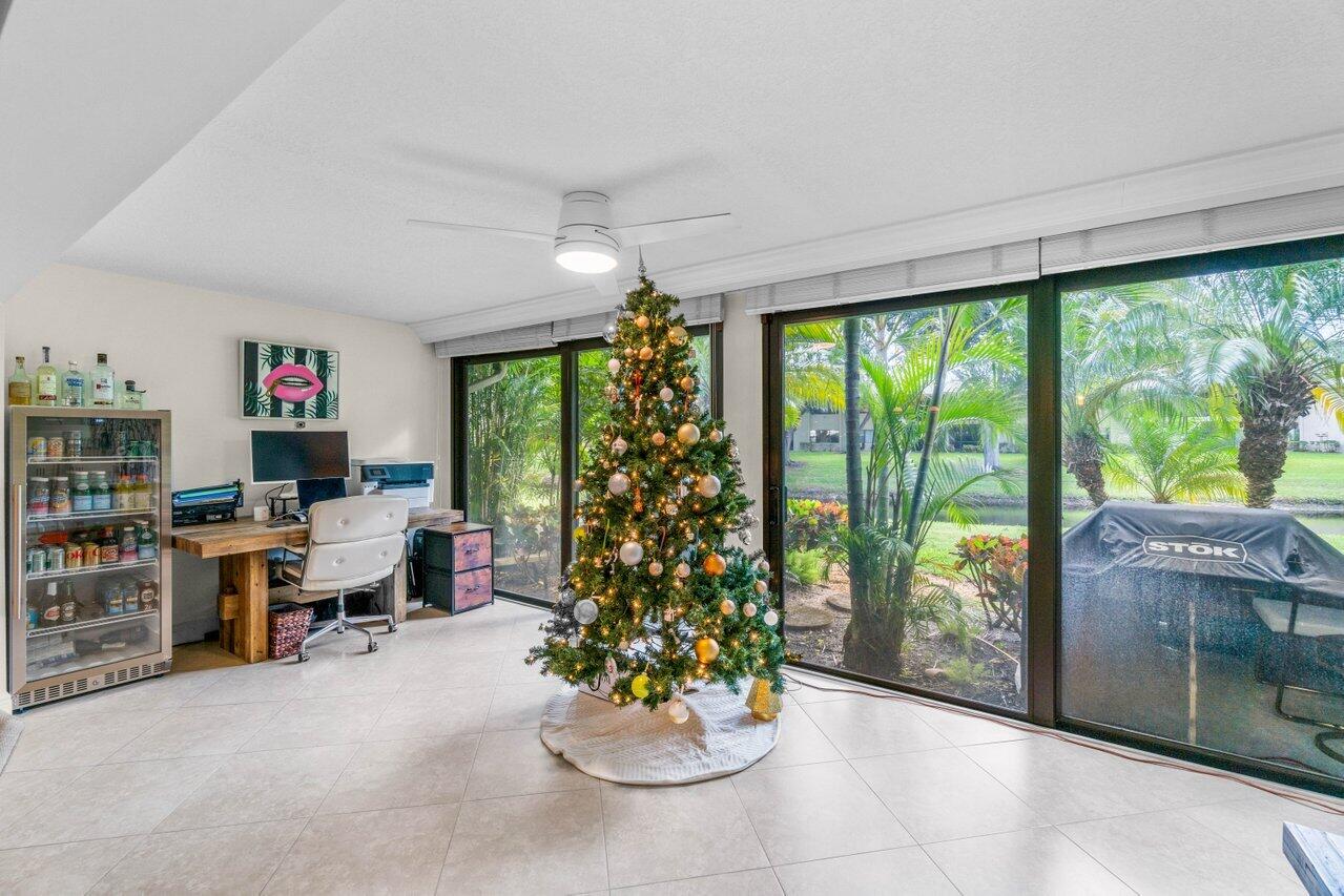 32 Stratford Lane Unit: C