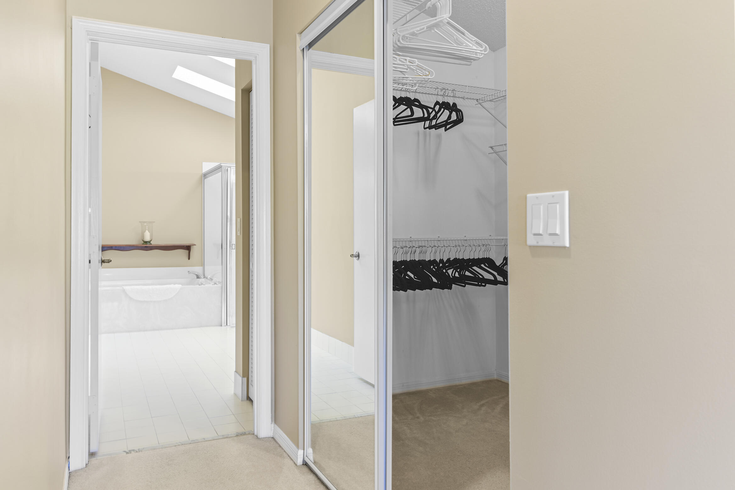 475 Sherwood Forest Drive