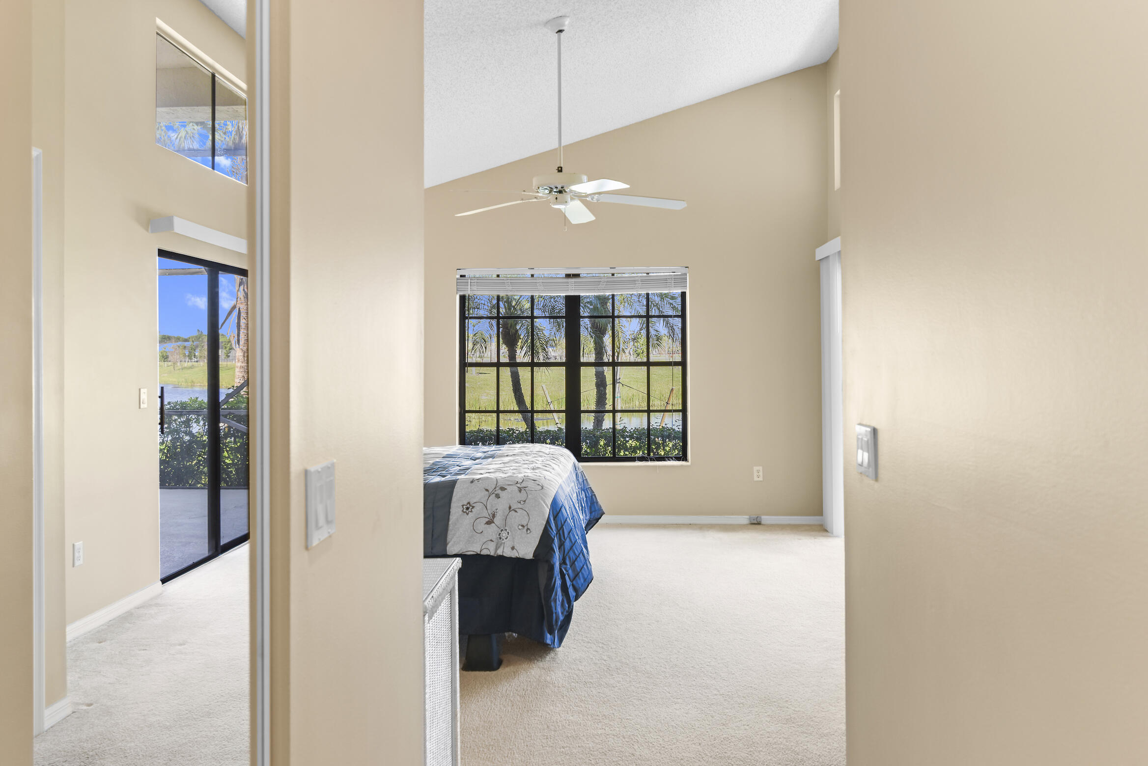 475 Sherwood Forest Drive