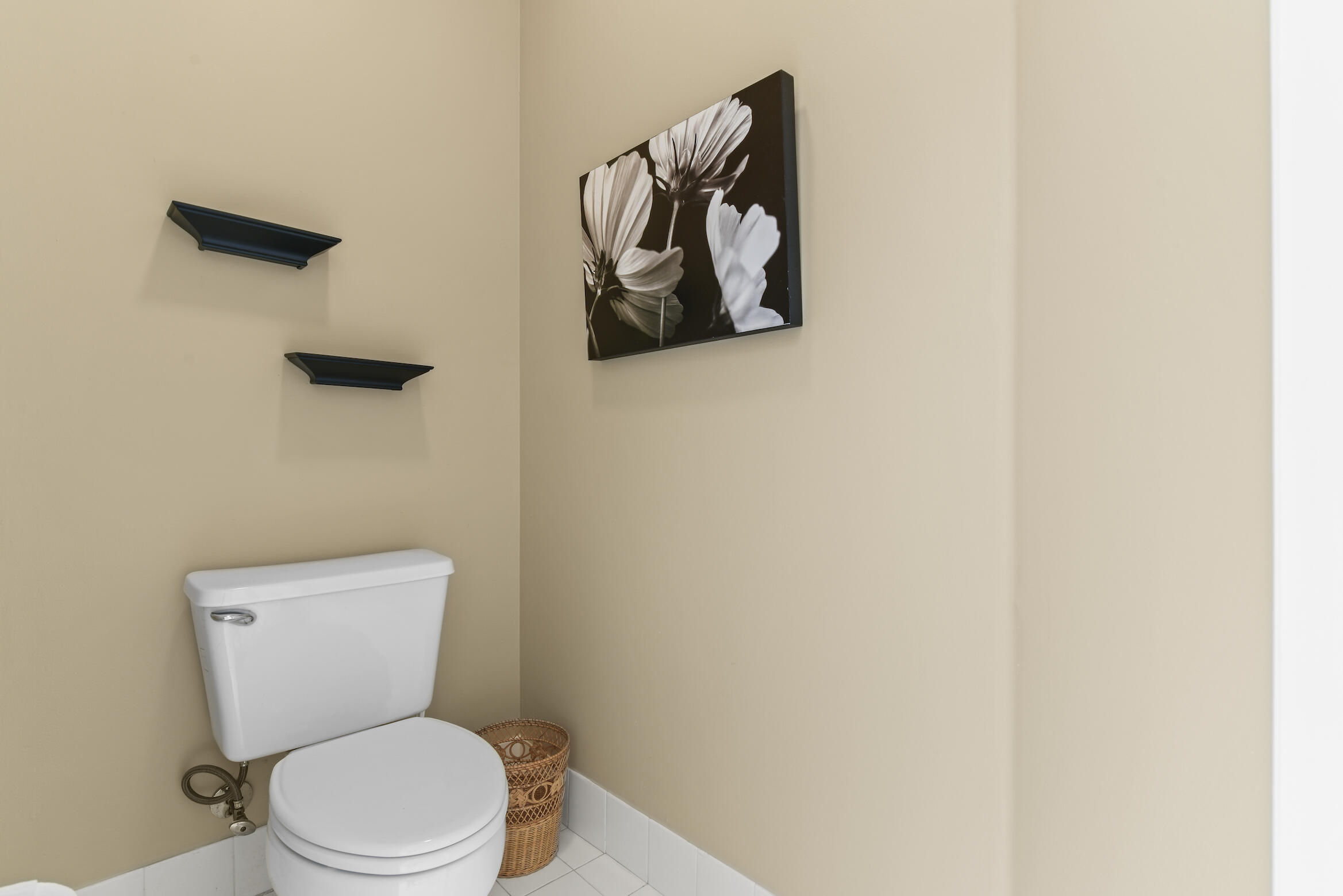 475 Sherwood Forest Drive