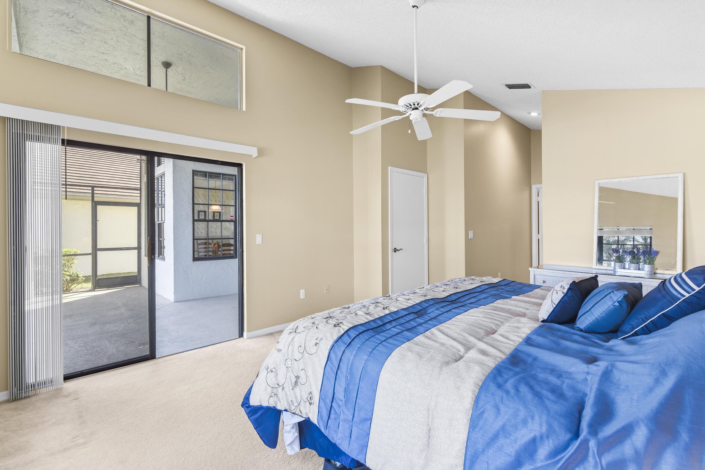 475 Sherwood Forest Drive