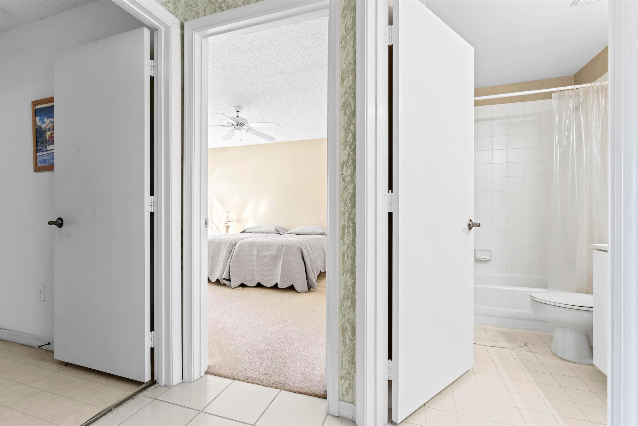 475 Sherwood Forest Drive