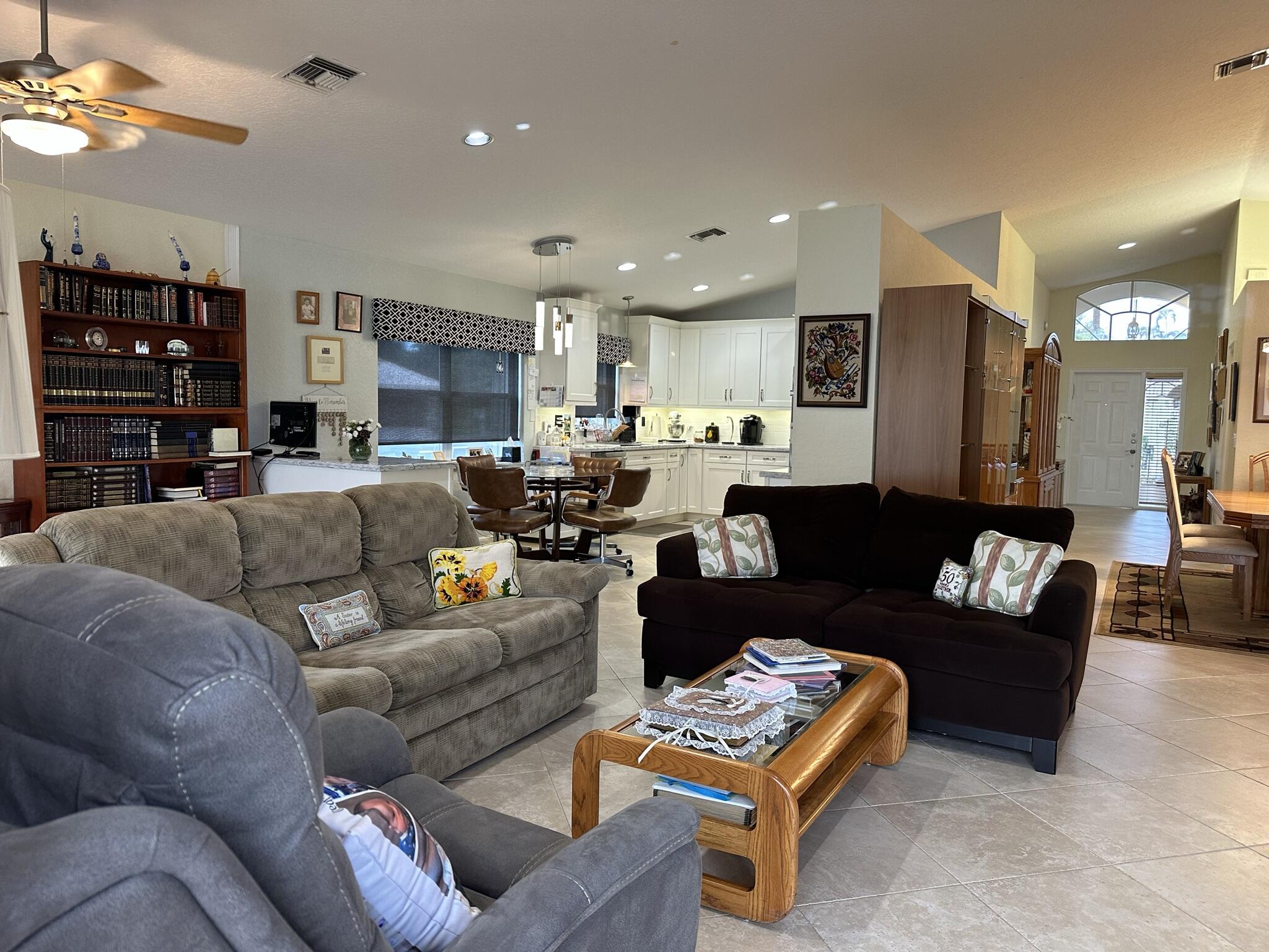 5935 Royal Club Drive