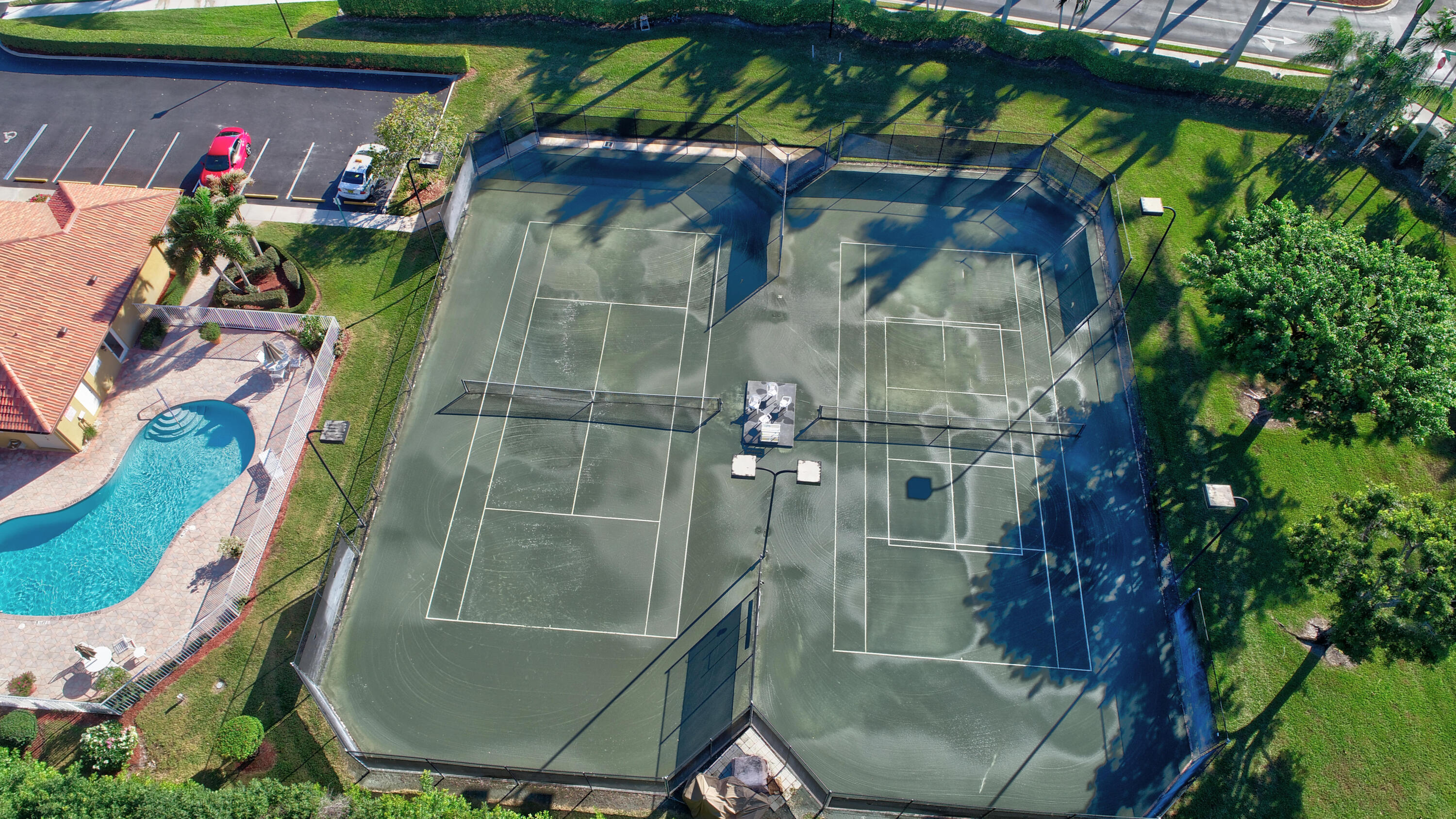 5935 Royal Club Drive