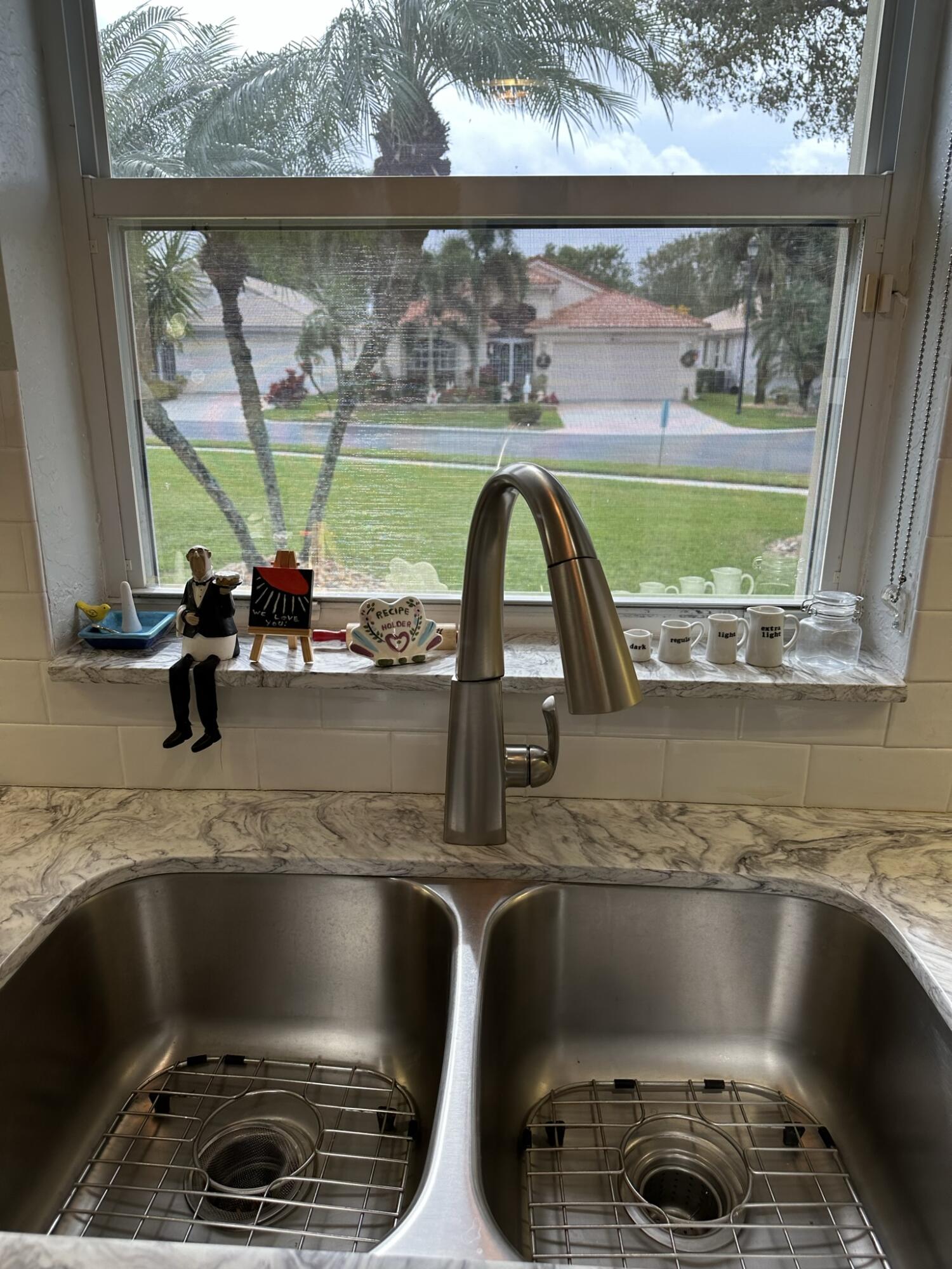 5935 Royal Club Drive