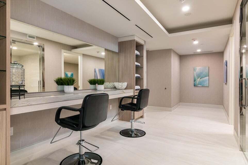 155 E Boca Raton Road Unit: 907