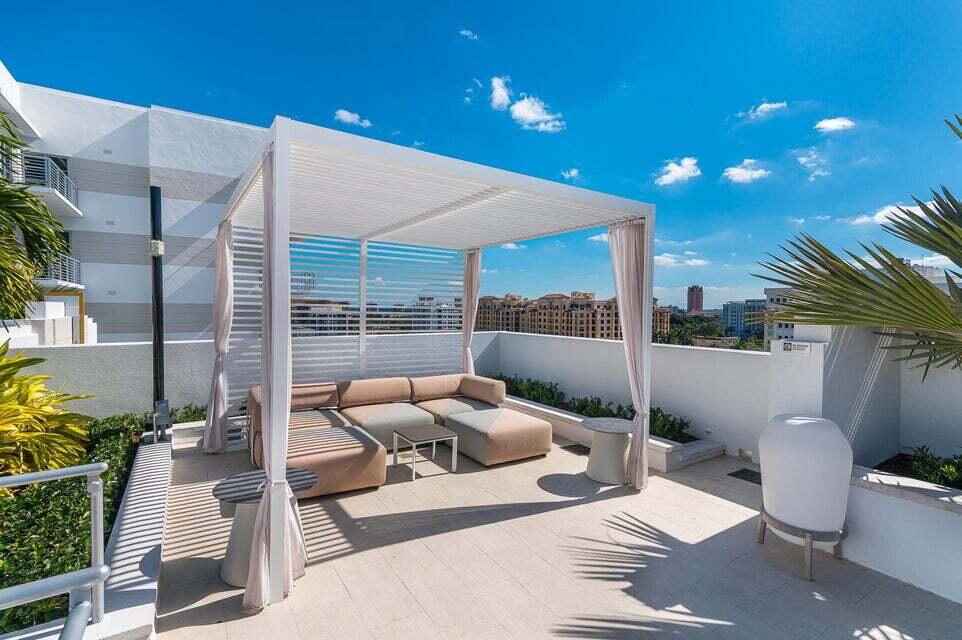 155 E Boca Raton Road Unit: 907