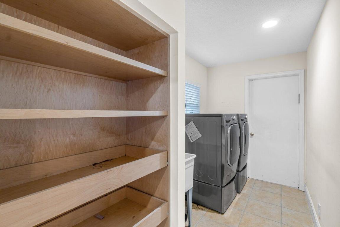 10294 Crosswind Road, Boca Raton