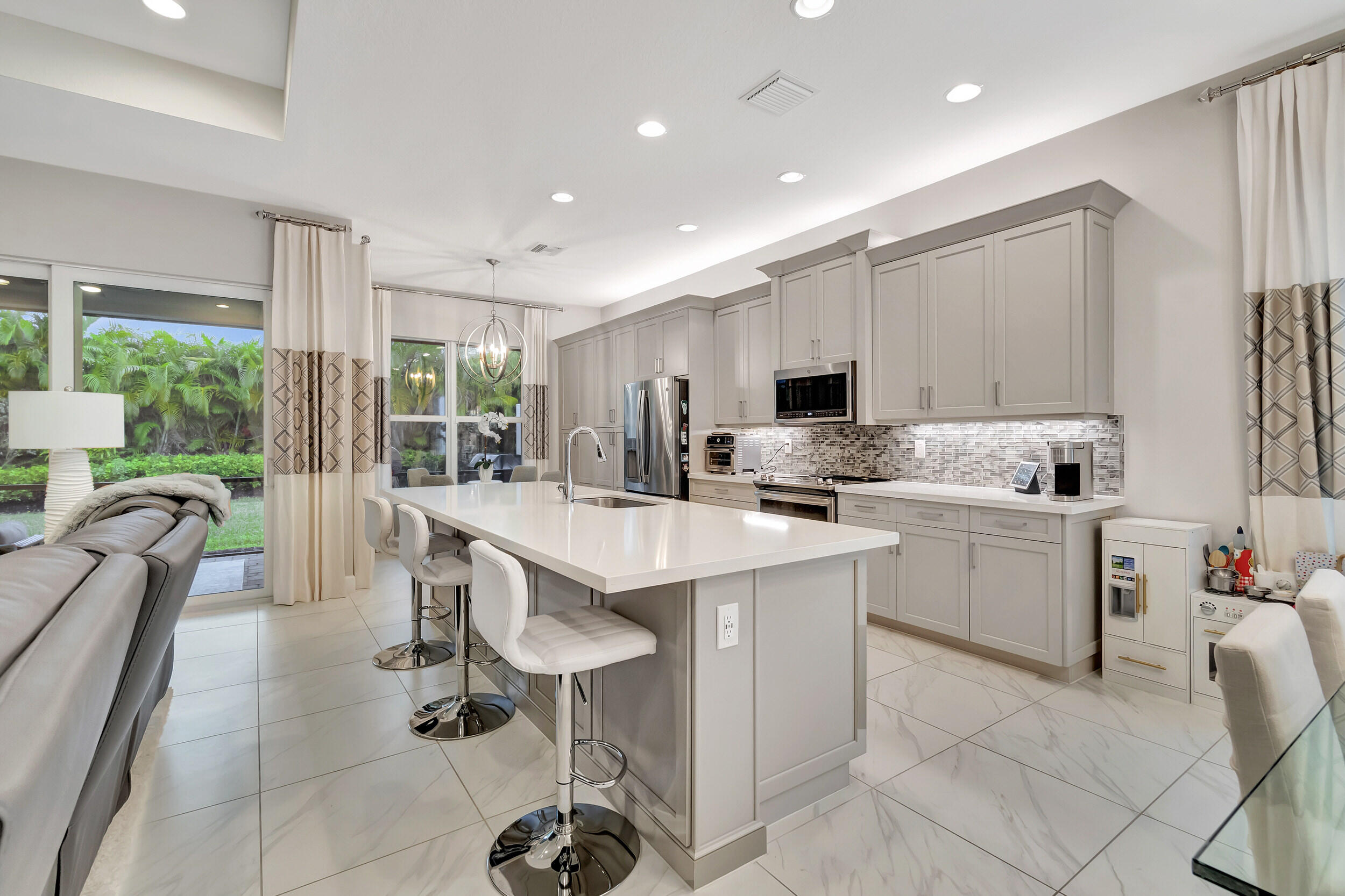 7963 Wildflower Shores Drive, Delray Beach