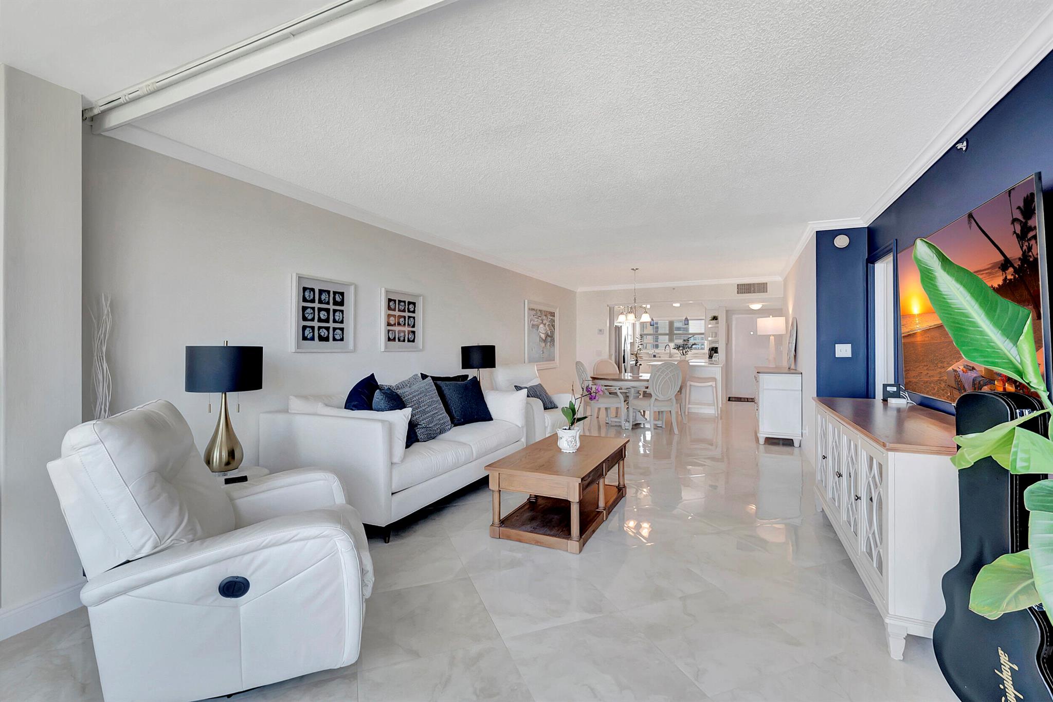 3300 S Ocean Boulevard Unit: 1019-C