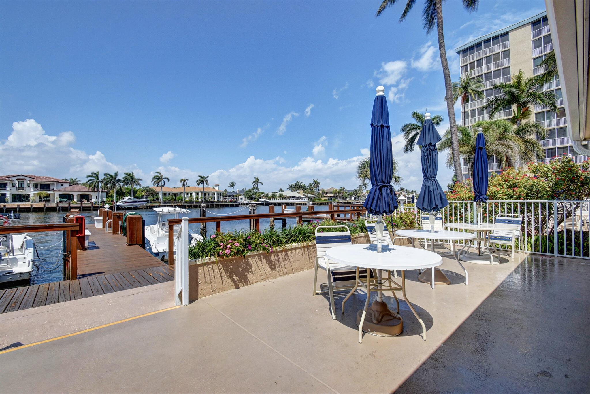 3300 S Ocean Boulevard Unit: 1019-C