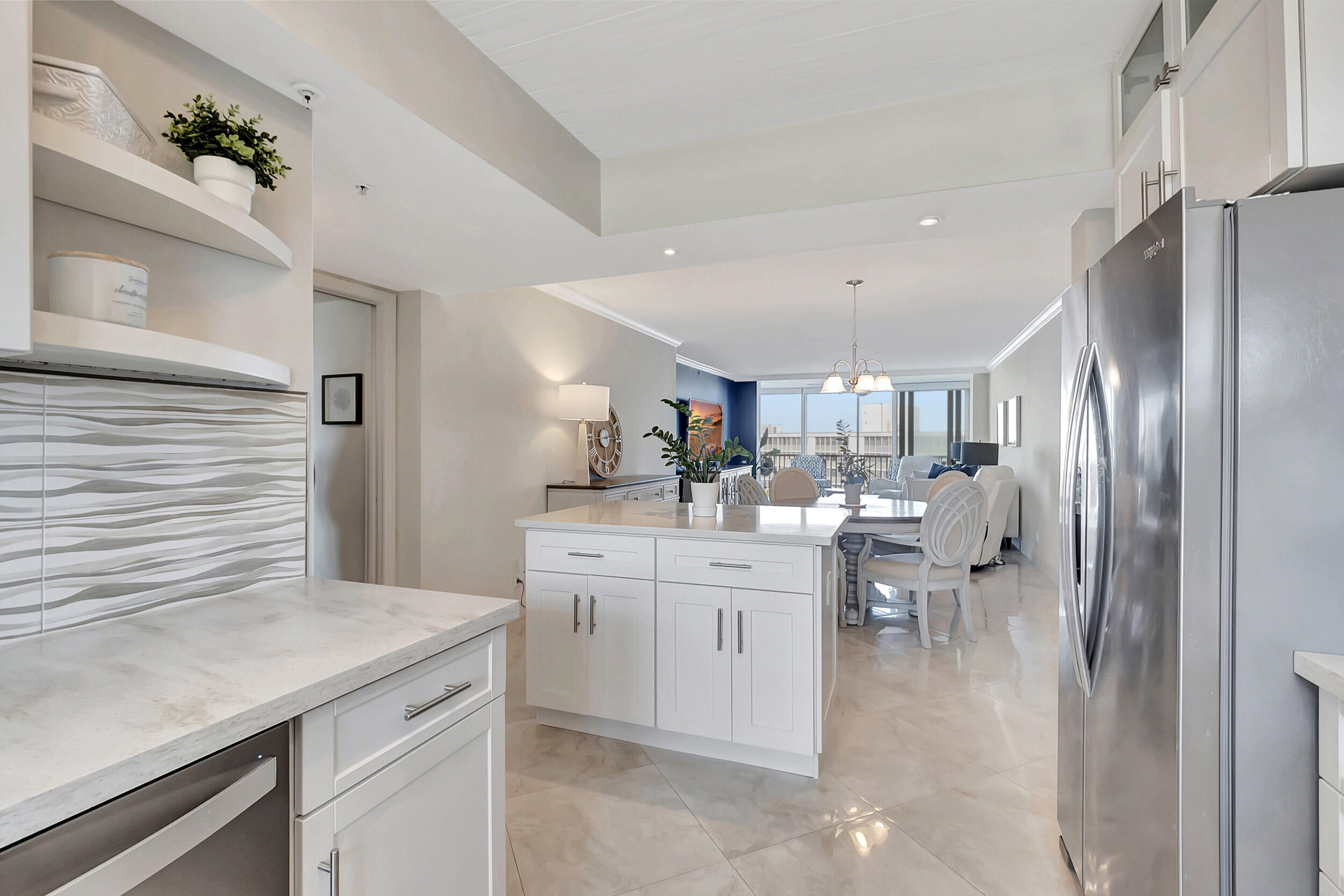 3300 S Ocean Boulevard Unit: 1019-C