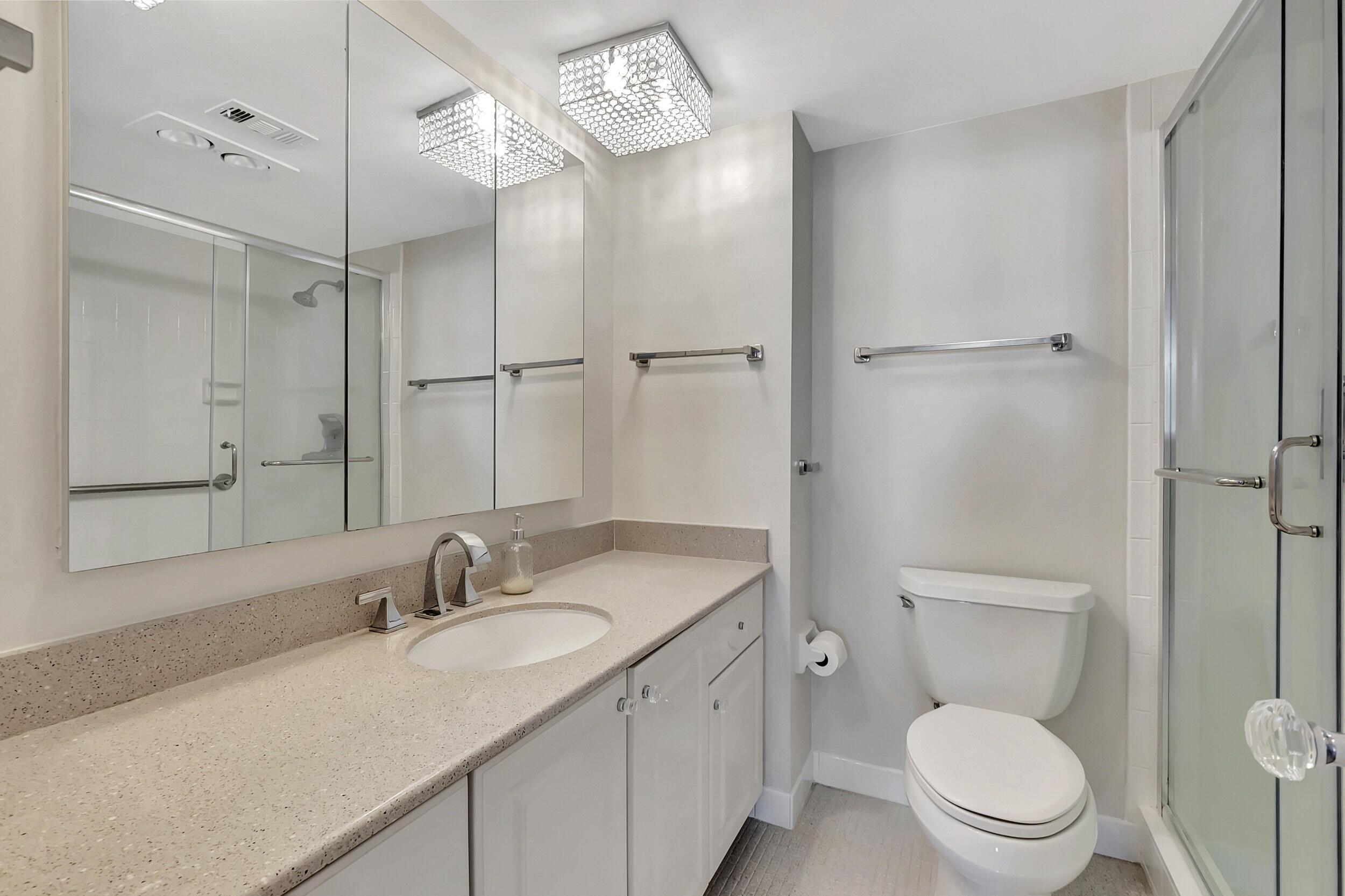 3300 S Ocean Boulevard Unit: 1019-C