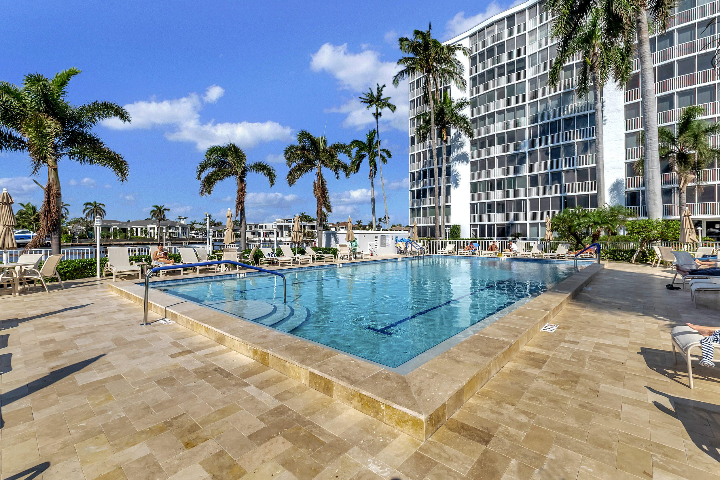 3300 S Ocean Boulevard Unit: 1019-C