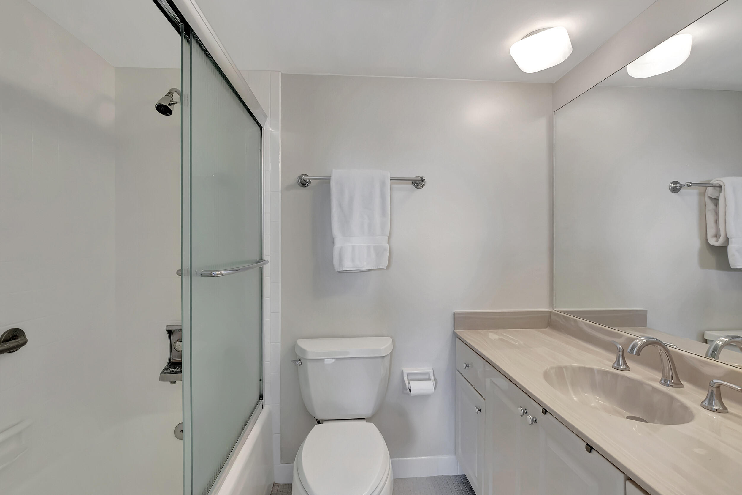 3300 S Ocean Boulevard Unit: 1019-C