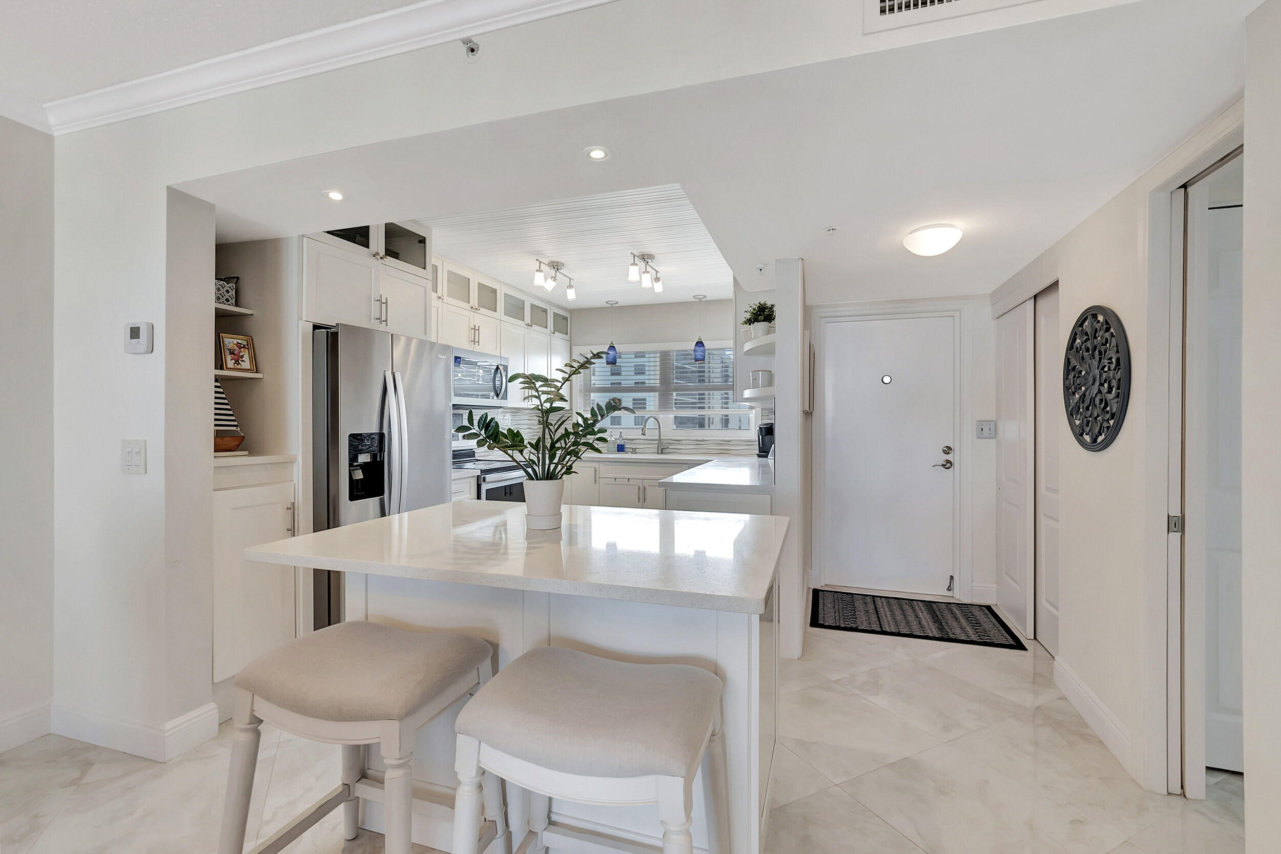 3300 S Ocean Boulevard Unit: 1019-C