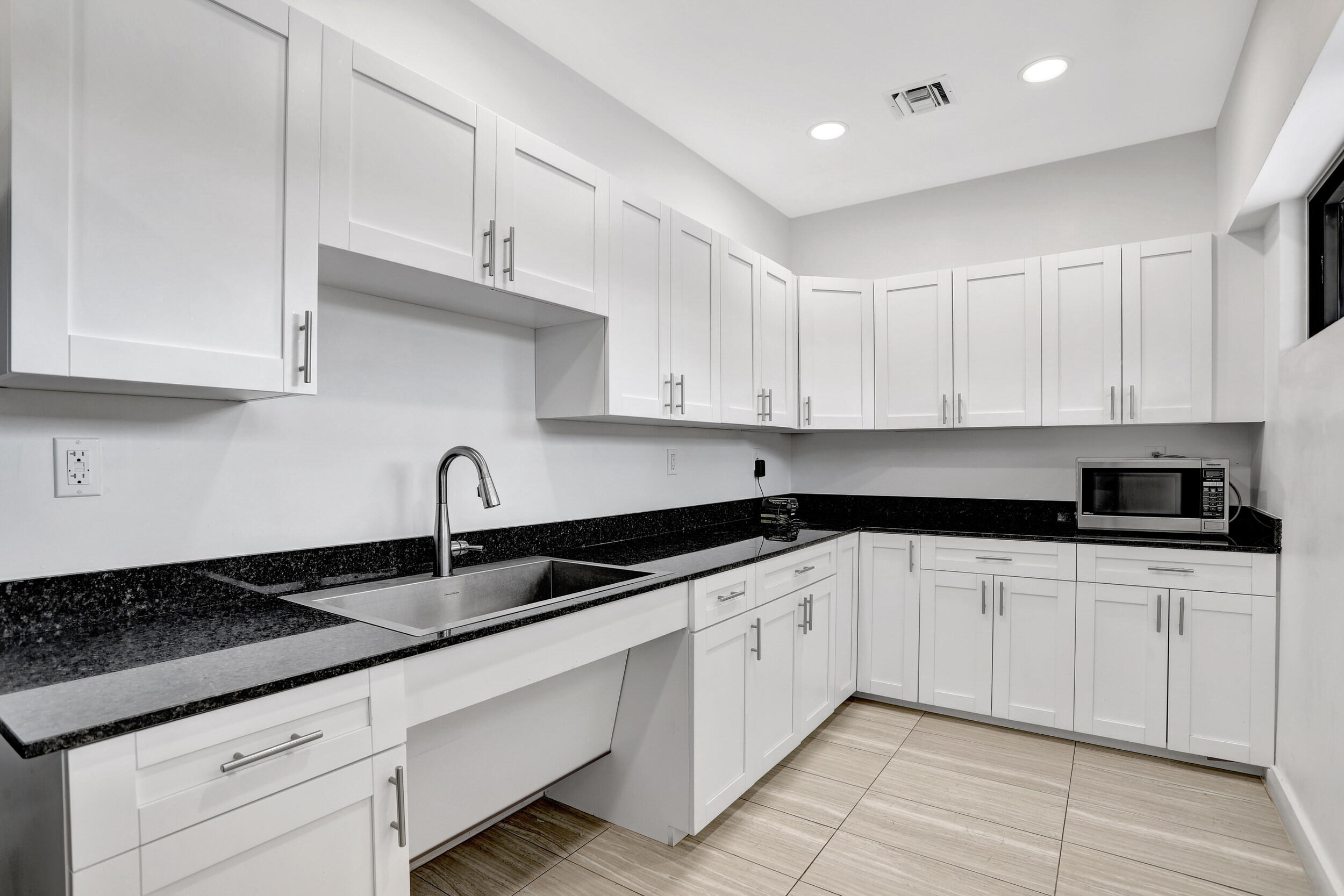 3000 S Course Drive 603, Pompano Beach Unit: 603