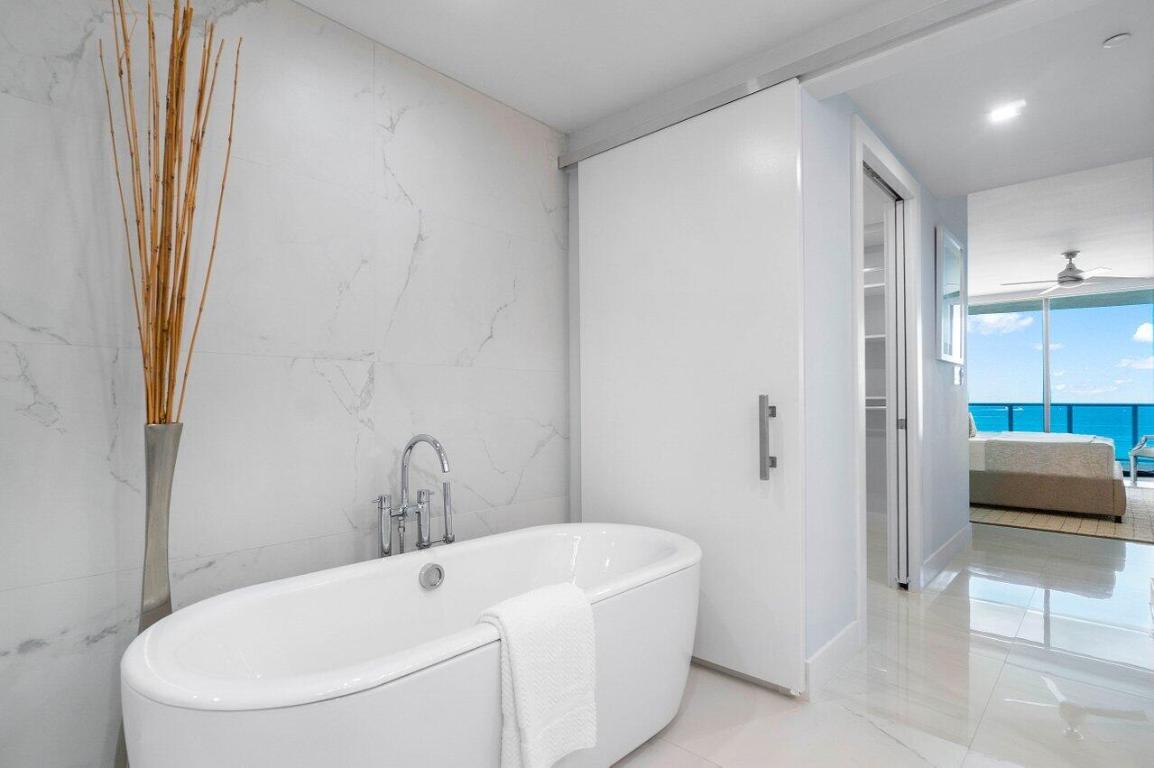 730 N Ocean Boulevard 803, Pompano Beach Unit: 803