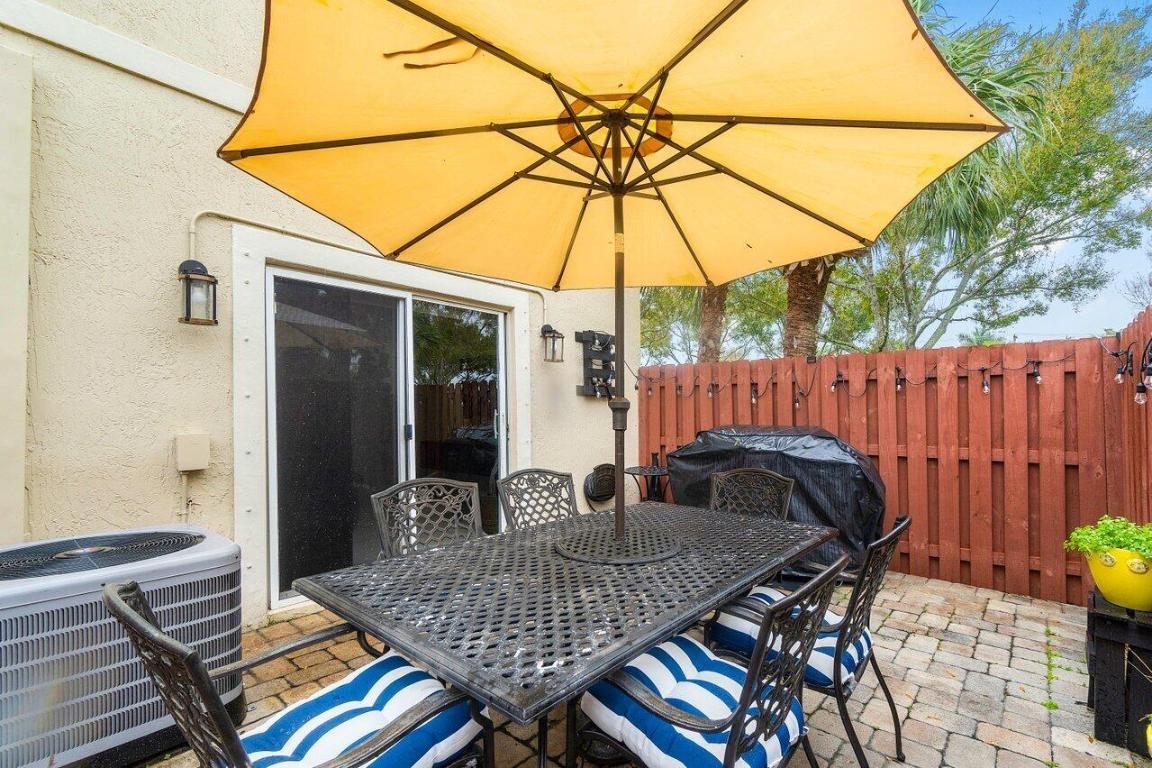 938 Summit Lake Drive