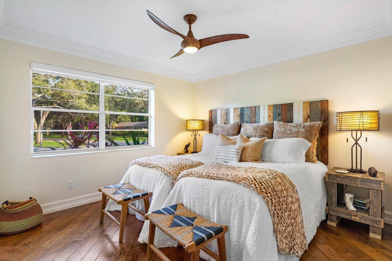 2901 NW 24th Terrace