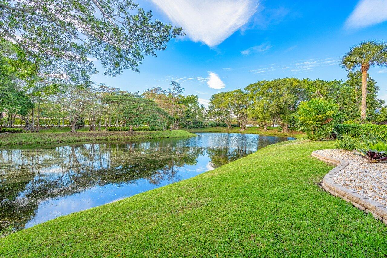 2901 NW 24th Terrace