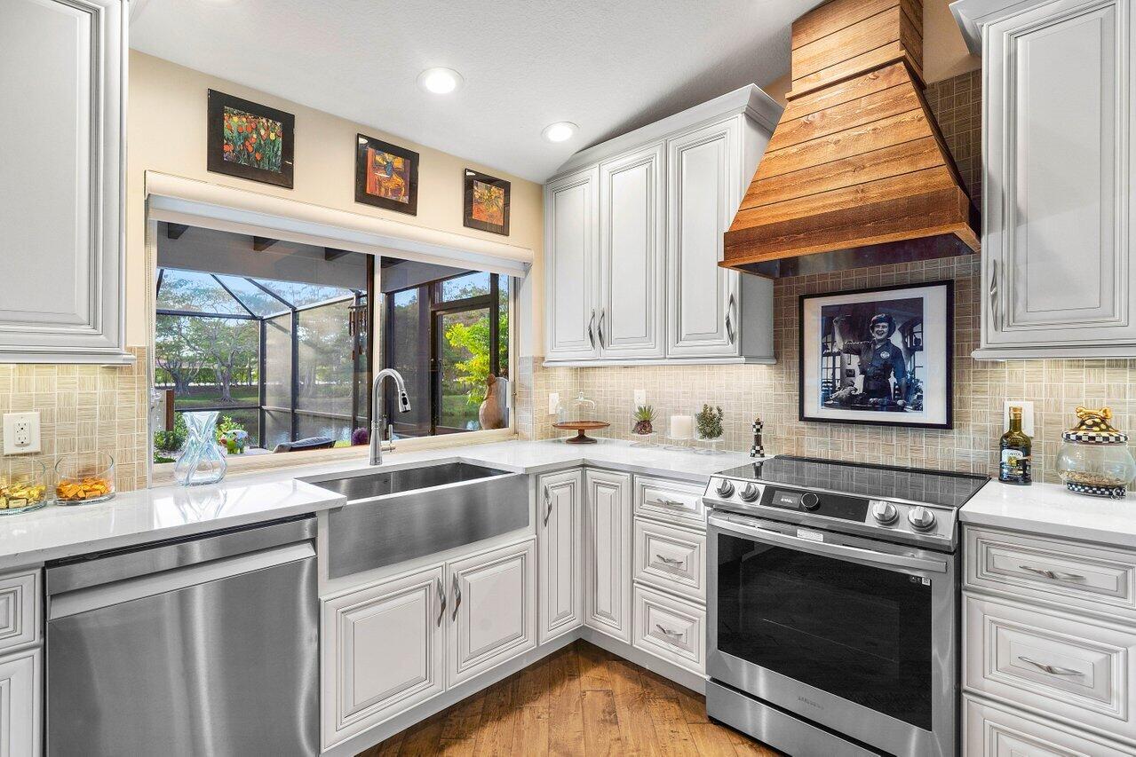 2901 NW 24th Terrace