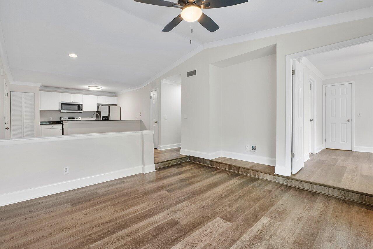 1760 Palm Cove Boulevard Unit: 5-307