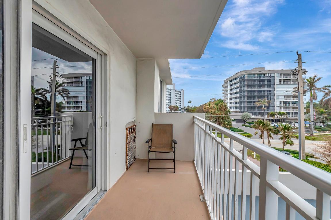 3215 S Ocean Boulevard 102, Highland Beach Unit: 102