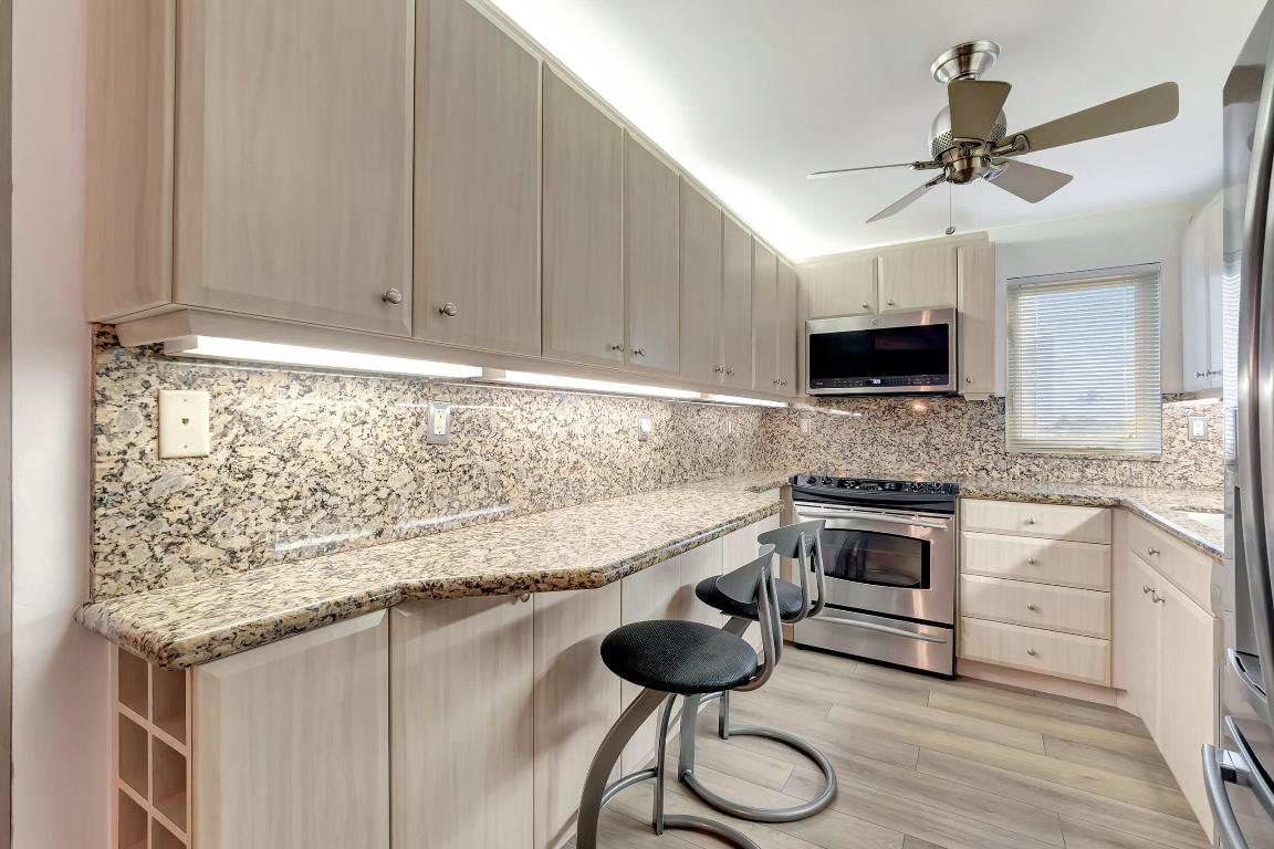 3215 S Ocean Boulevard 102, Highland Beach Unit: 102