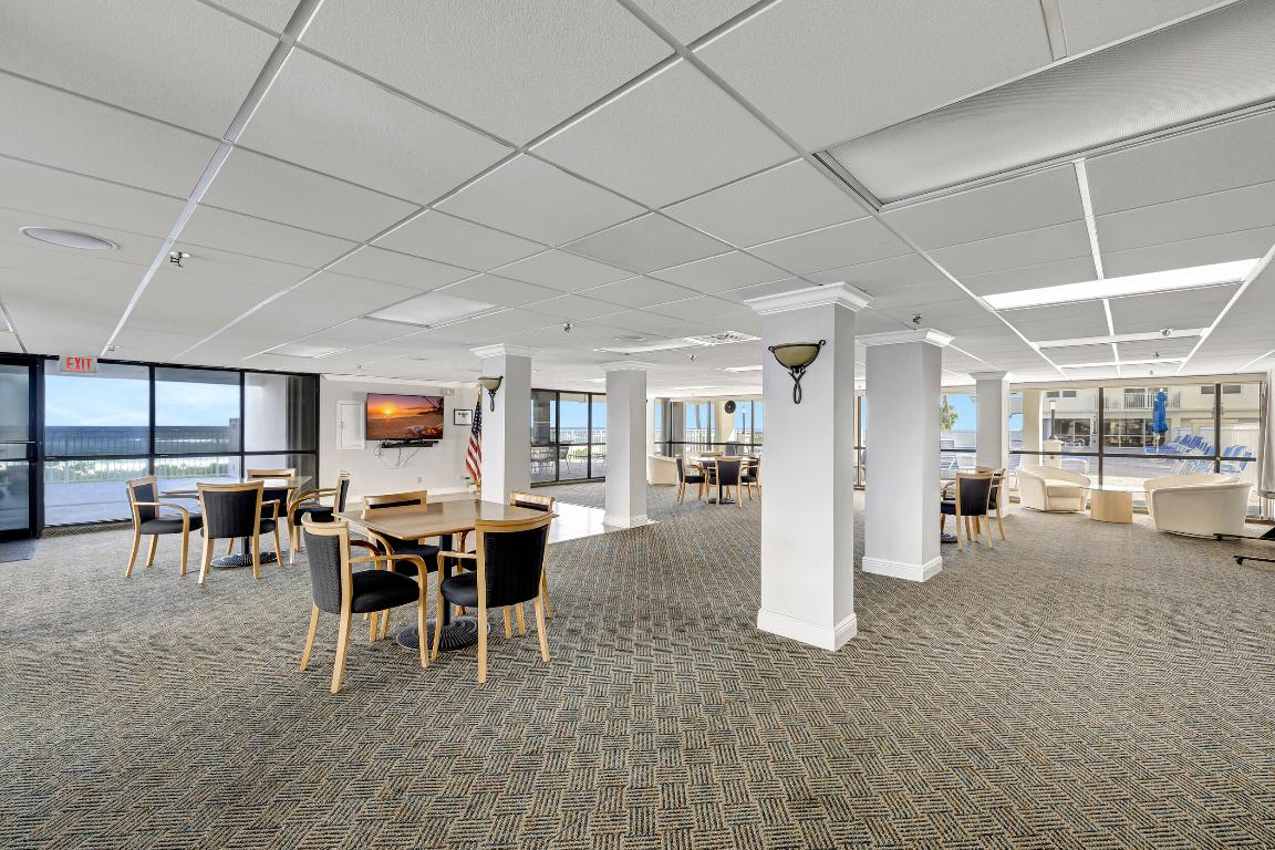 3215 S Ocean Boulevard 102, Highland Beach Unit: 102