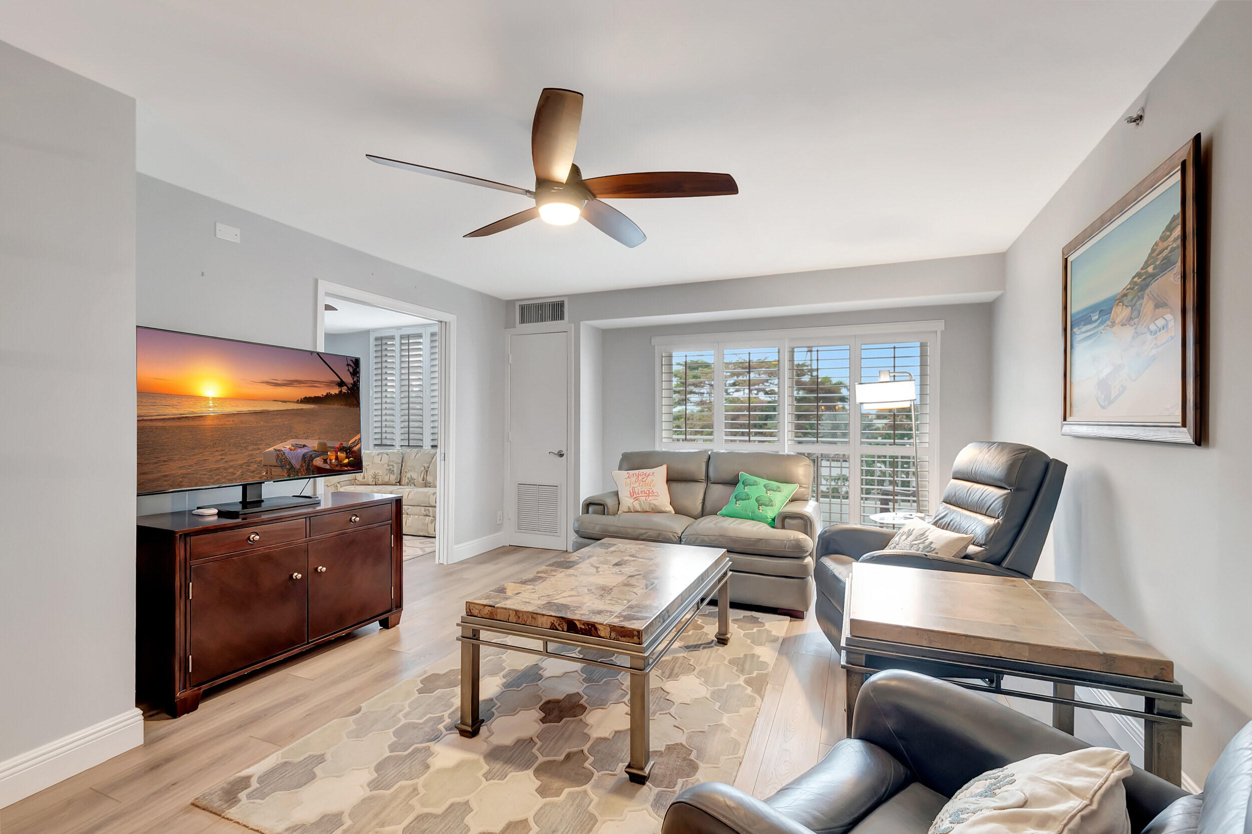 3215 S Ocean Boulevard 102, Highland Beach Unit: 102