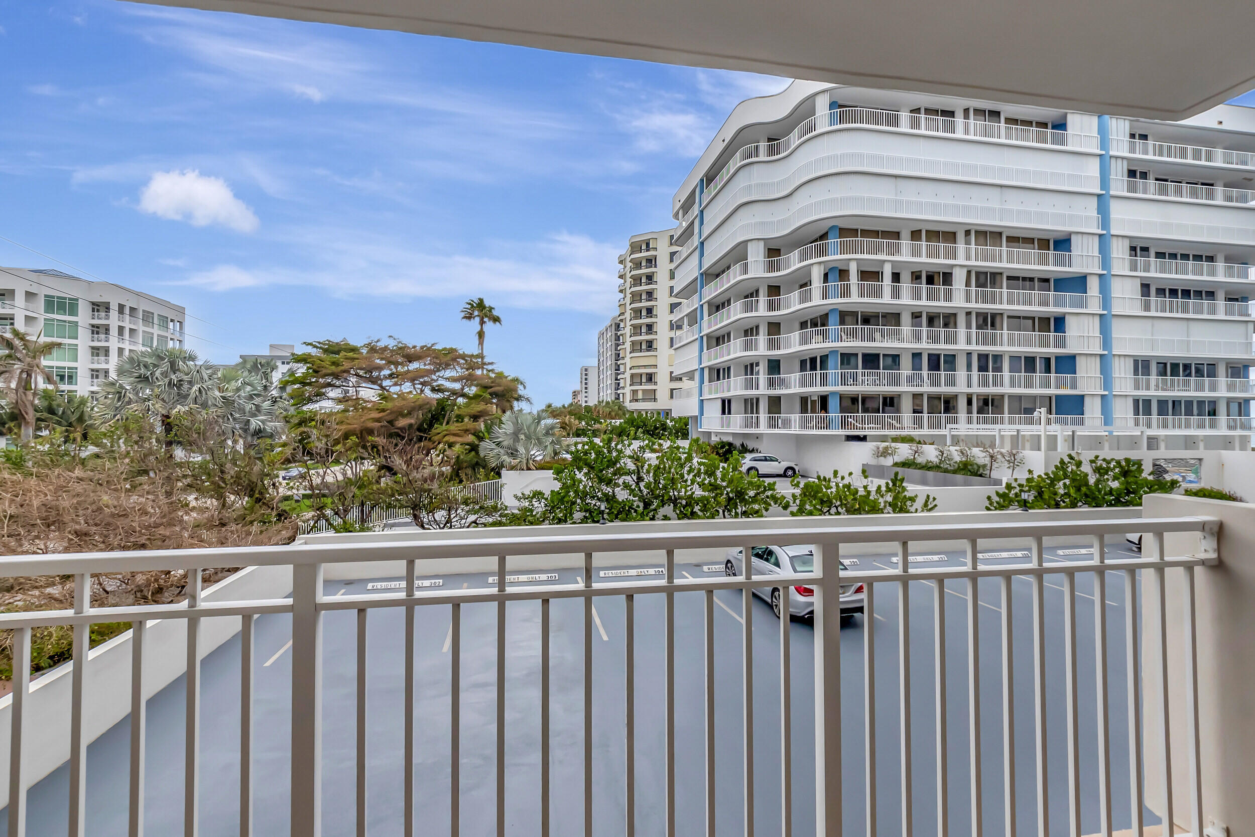 3215 S Ocean Boulevard 102, Highland Beach Unit: 102