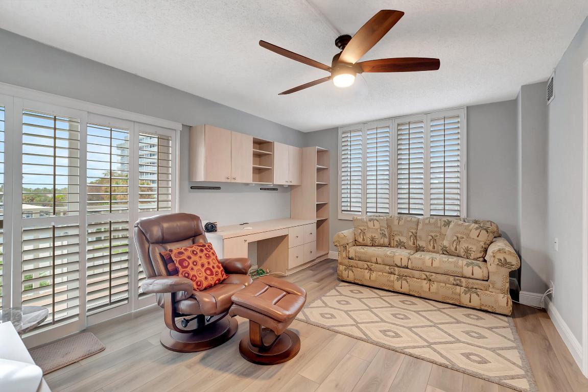 3215 S Ocean Boulevard 102, Highland Beach Unit: 102